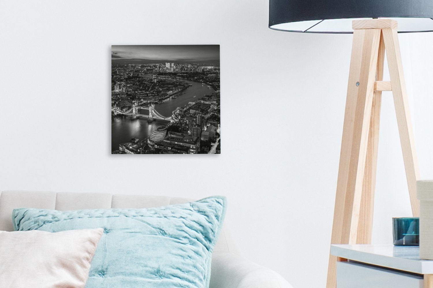OneMillionCanvasses® Leinwandbild Londoner Skyline am Morgen - schwarz und weiß, Fotodruck (1 St), Wandbild, Deko Schlafzimmer Wohnzimmer Flur 20x20 cm – Bild 3 von 5