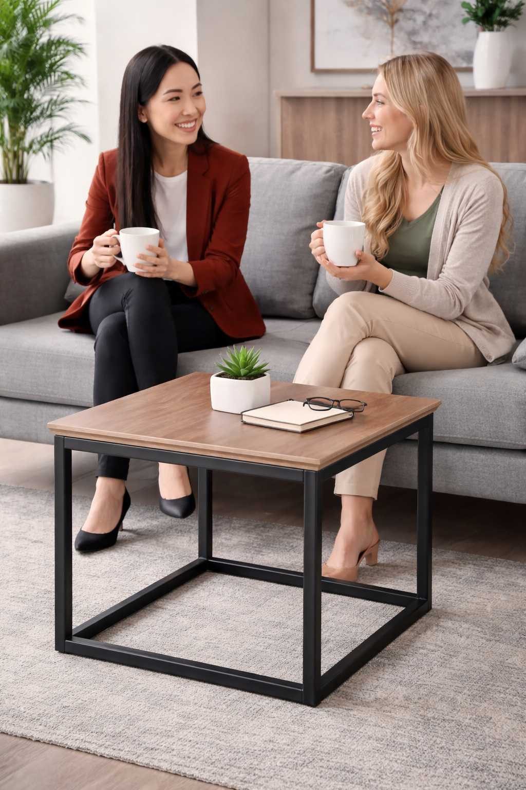 JVmoebel Couchtisch Kompakter Couchtisch mit Holzplatte und Metallgestell