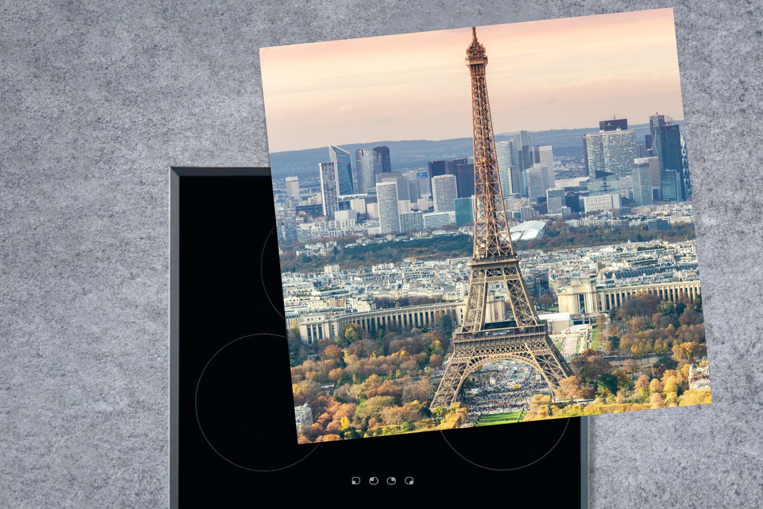 78x78 cm, Eiffelturm MuchoWow küche Herdblende-/Abdeckplatte Arbeitsplatte tlg), (1 Vinyl, für Ceranfeldabdeckung, - Paris - Himmel,