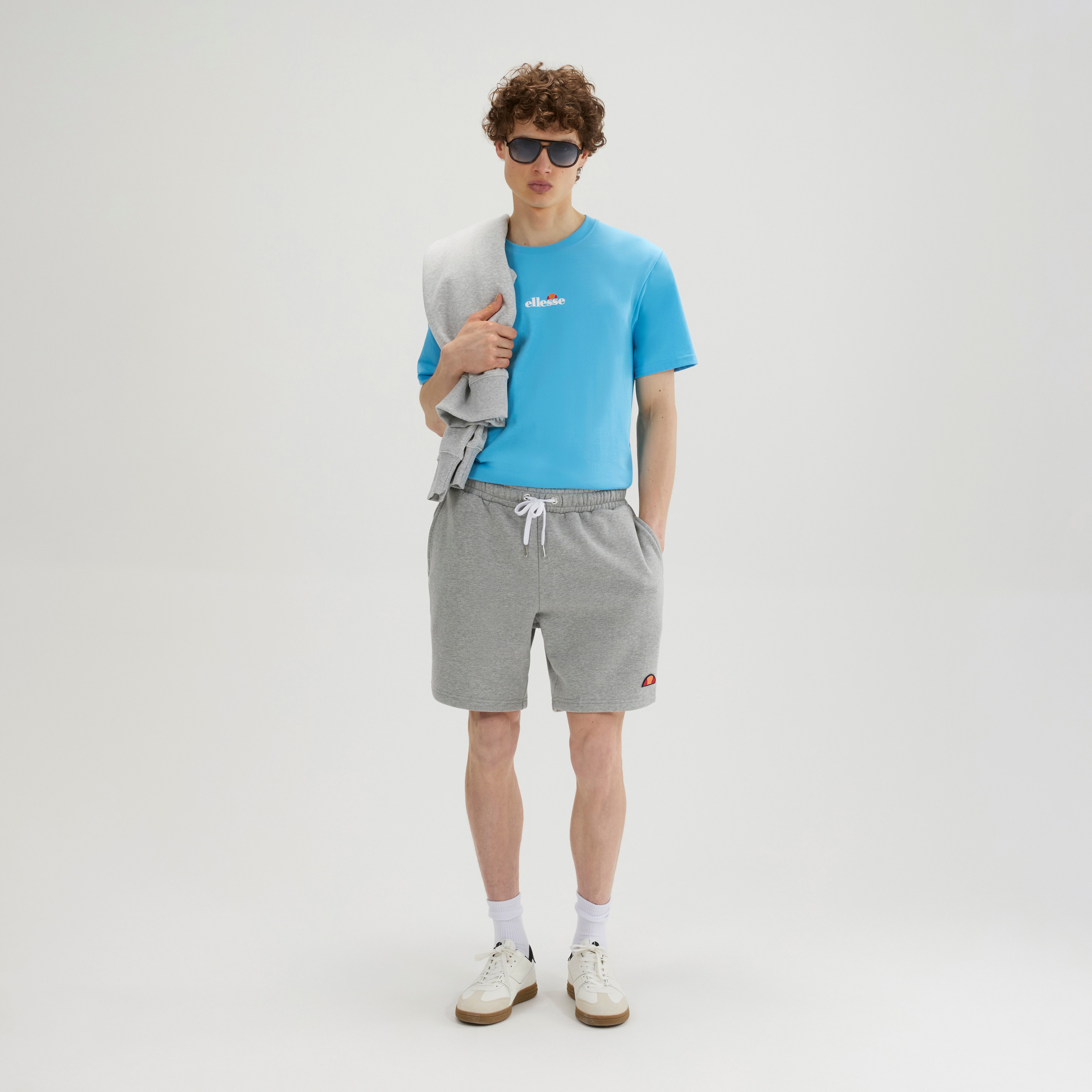 Ellesse Sweatshorts ISLINGTON SHORT aus Baumwolle und Polyester, bequeme Passform – Bild 4 von 5