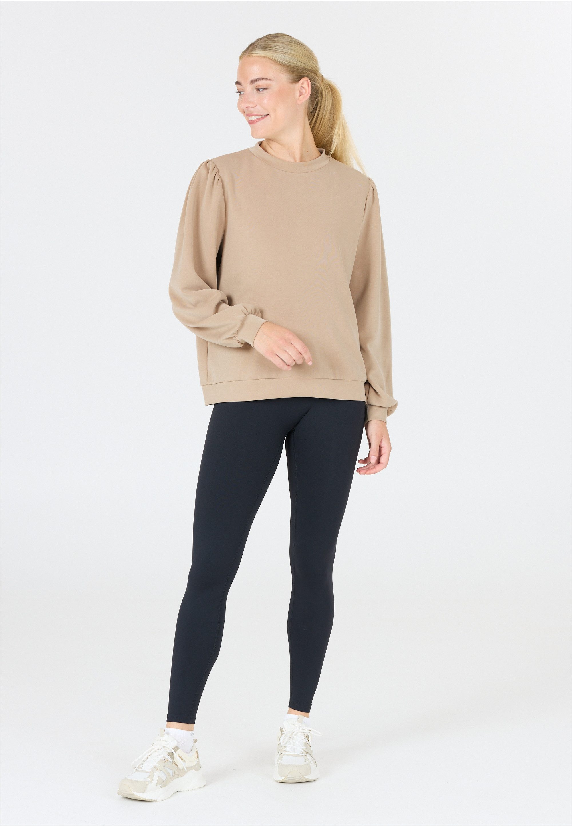 ATHLECIA Sweatshirt "Jillnana", aus weichem Stoff mit entspannter Passform günstig online kaufen