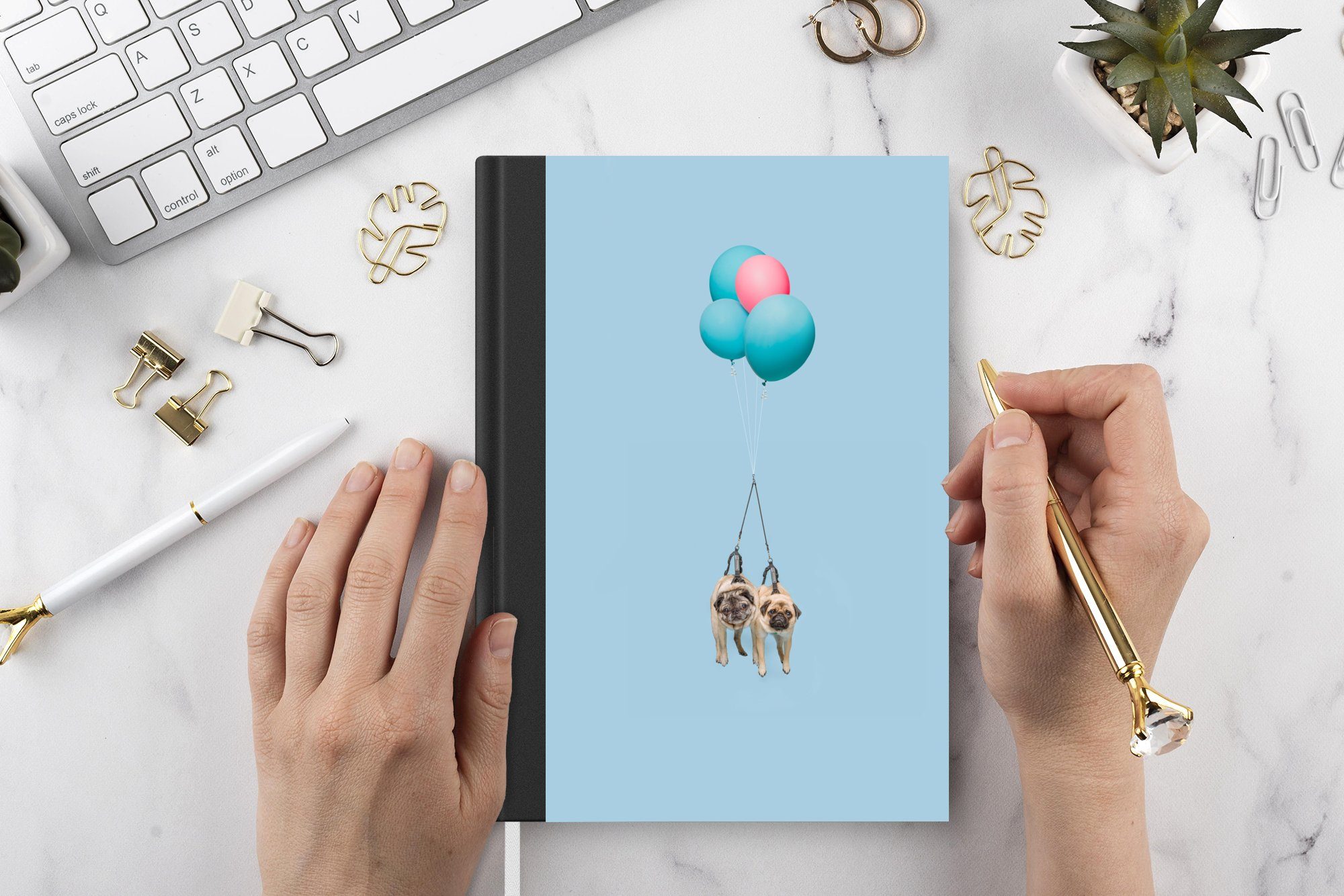 MuchoWow Notizbuch Zwei Luftballons, Journal, Tagebuch, Möpse blauen Merkzettel, Notizheft, Seiten, 98 auf Haushaltsbuch und rosa A5