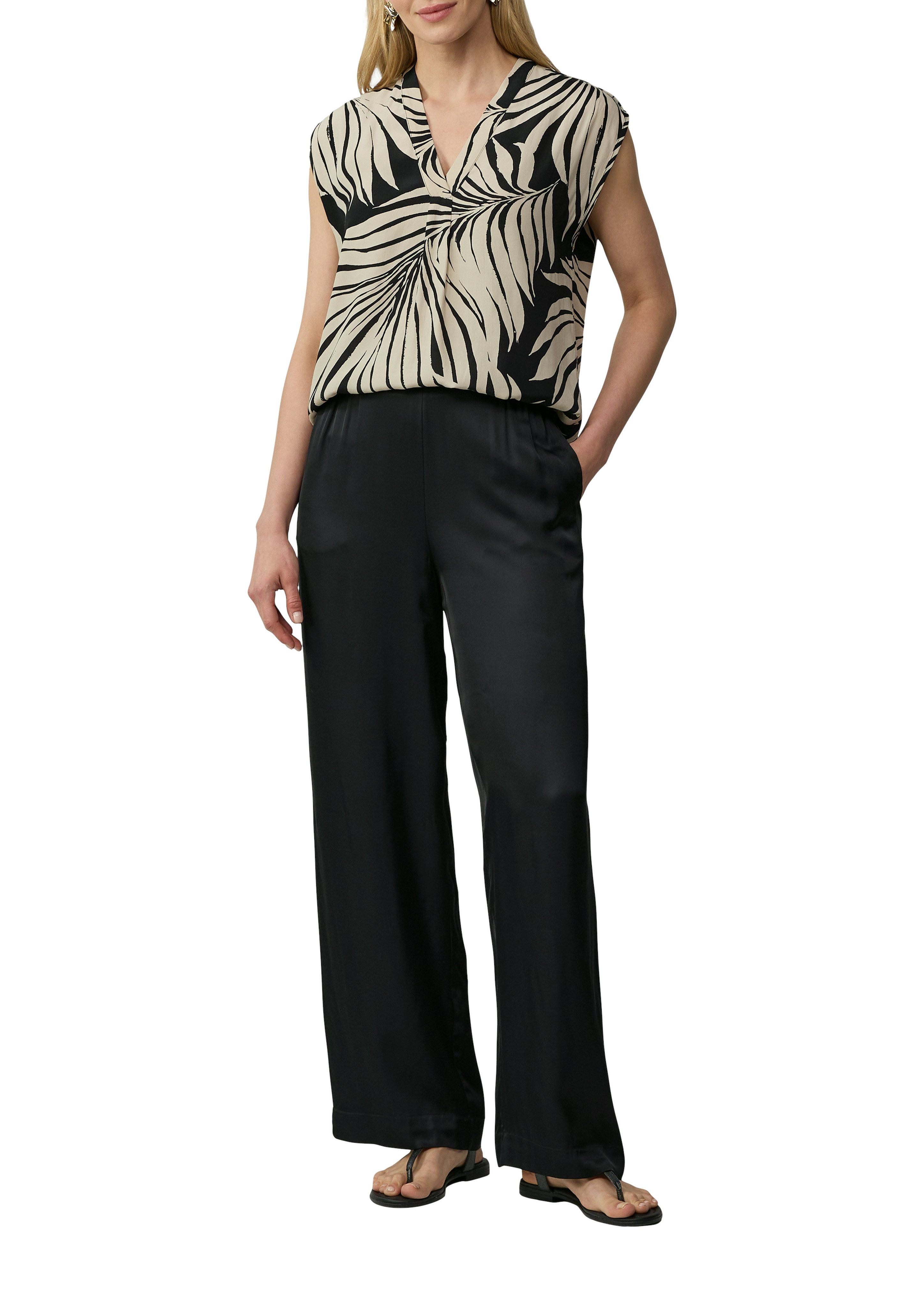 s.Oliver BLACK LABEL Kurzarmbluse mit All-Over Print günstig online kaufen