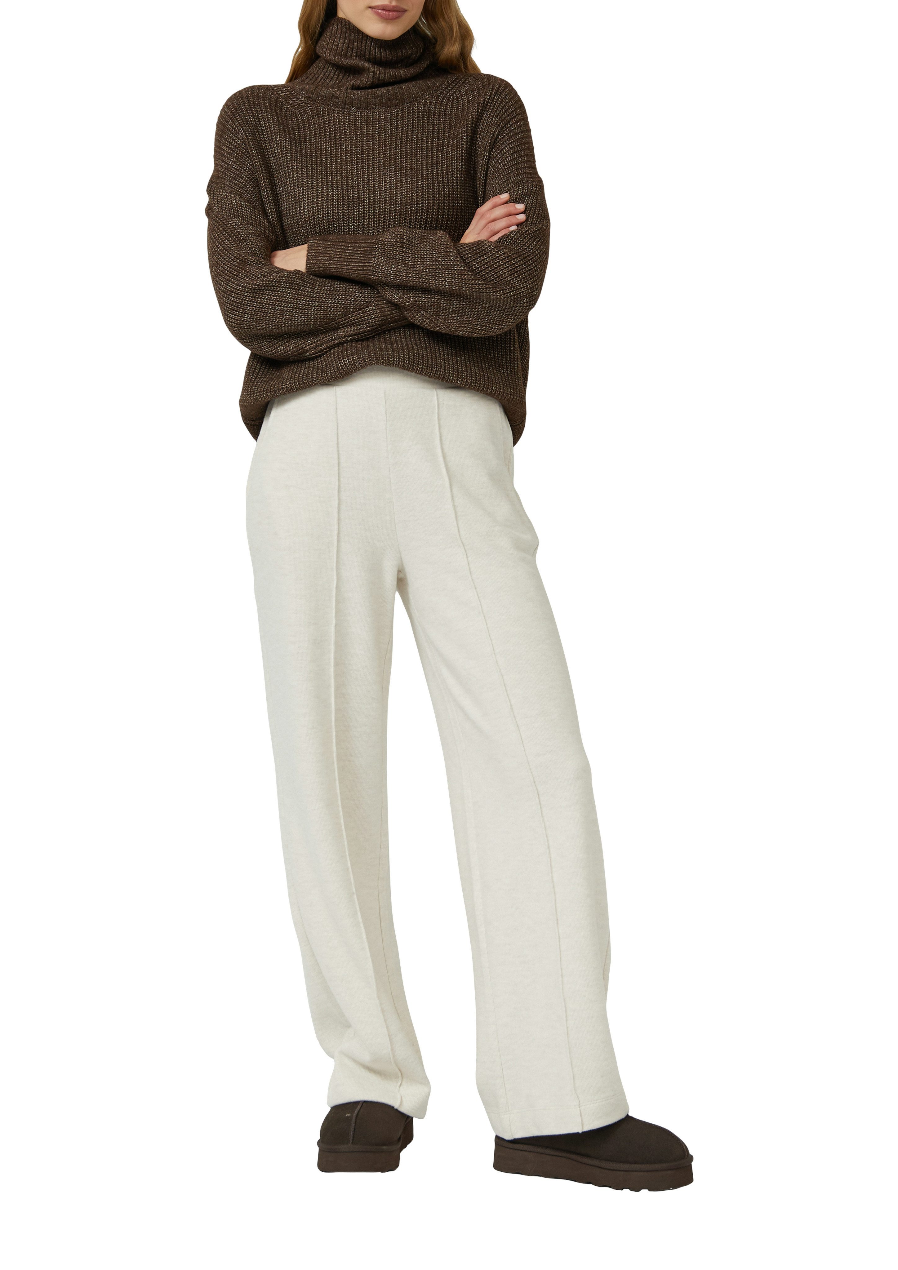 s.Oliver Sweathose mit dekorativer Biesennaht vorne günstig online kaufen