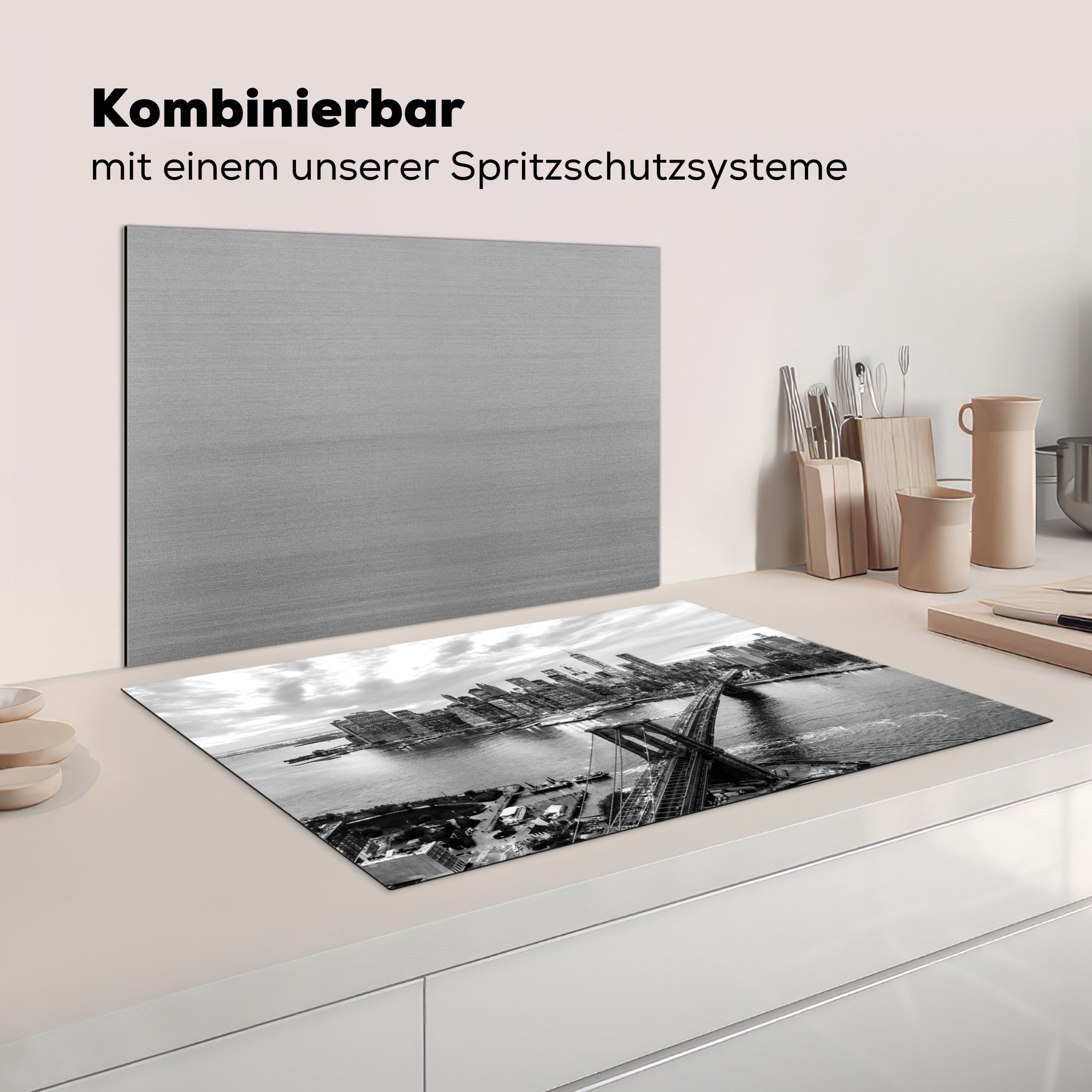 Induktionskochfeld (1 Brücke - Brooklyn - tlg), Schutz New Ceranfeldabdeckung für cm, 81x52 die Schwarz Weiß, küche, - Herdblende-/Abdeckplatte York - Vinyl, MuchoWow