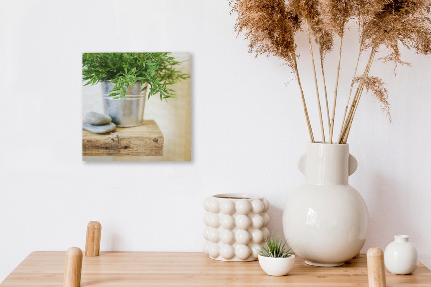 Holztisch, Schlafzimmer mit Bilder Wohnzimmer für Leinwandbild OneMillionCanvasses® St), auf Leinwand Estragonpflanzen (1 Metallbehälter einem