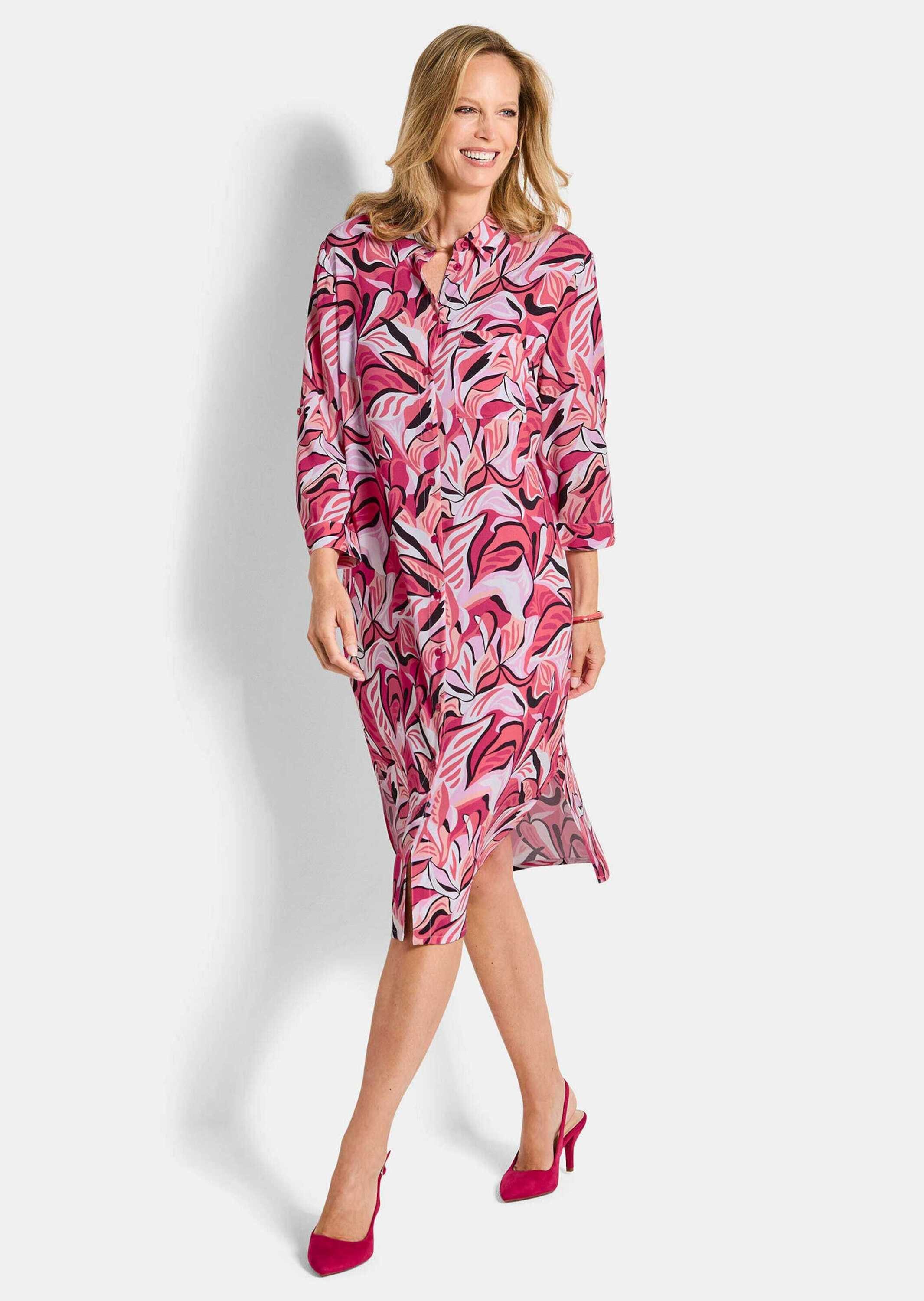 GOLDNER Sommerkleid Druckkleid mit floralem Muster Viskosekleid mit Hemdkragen, Knopfleiste, Knielänge und 3/4-Arm