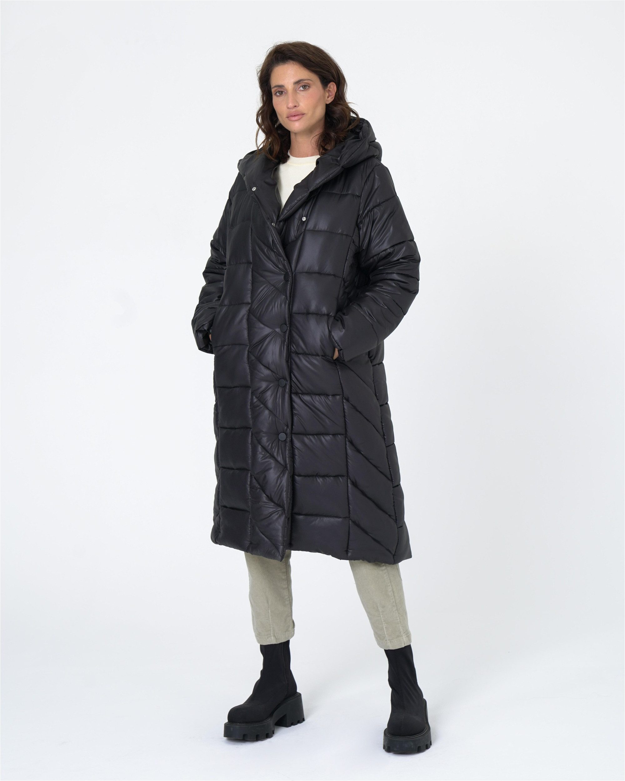 freshlions Steppmantel Eva (1-tlg) im schimmernden Design