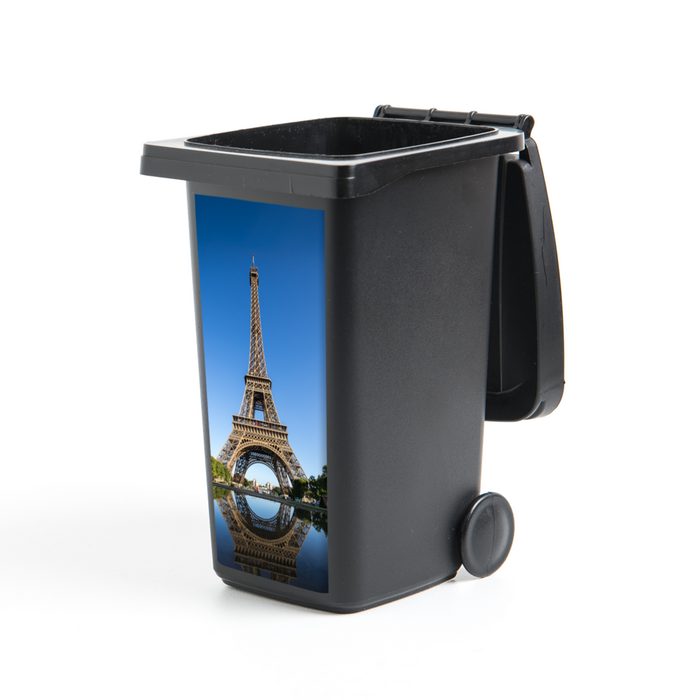 MuchoWow Wandsticker Originalfoto des Eiffelturms in Paris (1 St) Mülleimer-aufkleber Mülltonne Sticker Container Abfalbehälter