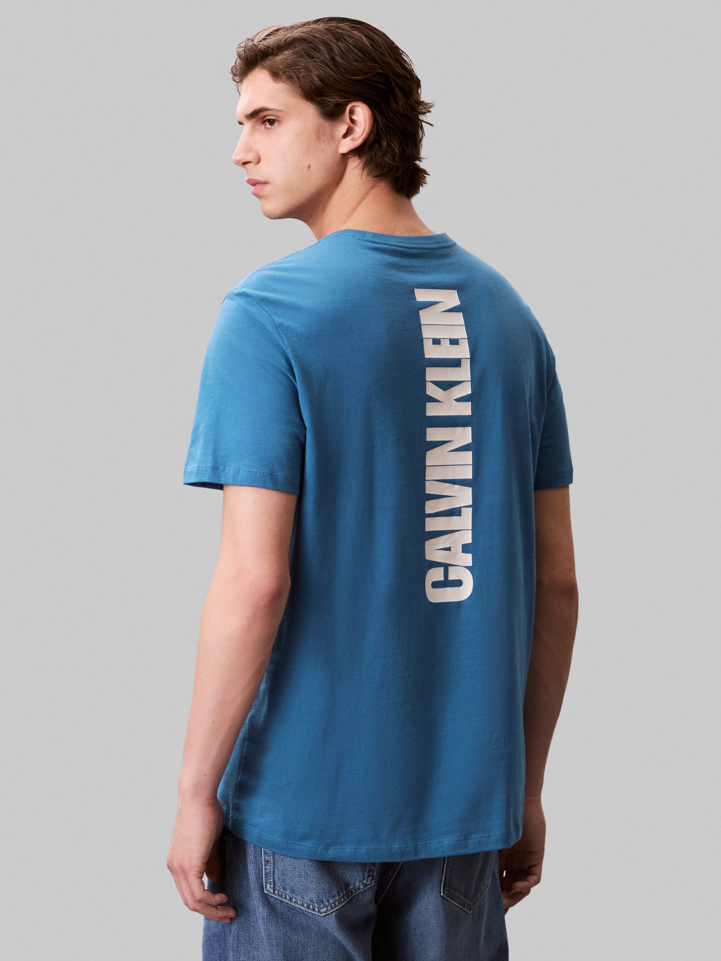 Calvin Klein Jeans T-Shirt SS 30s E WRD STRTCH mit großem Logodruck auf dem Rücken
