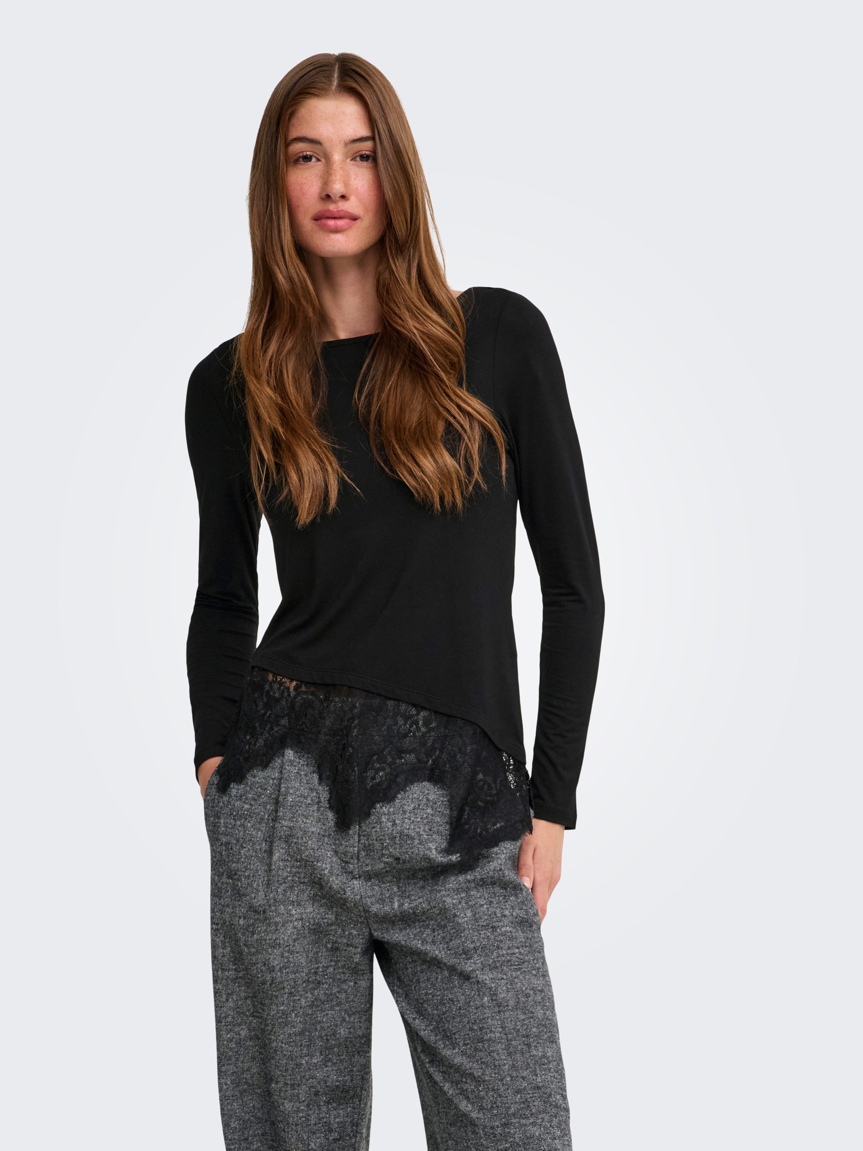 ONLY Spitzenshirt ONLLAILA L/S LACE MIX TOP JRS NOOS Viskosemischung, regular fit – Bild 2 von 5