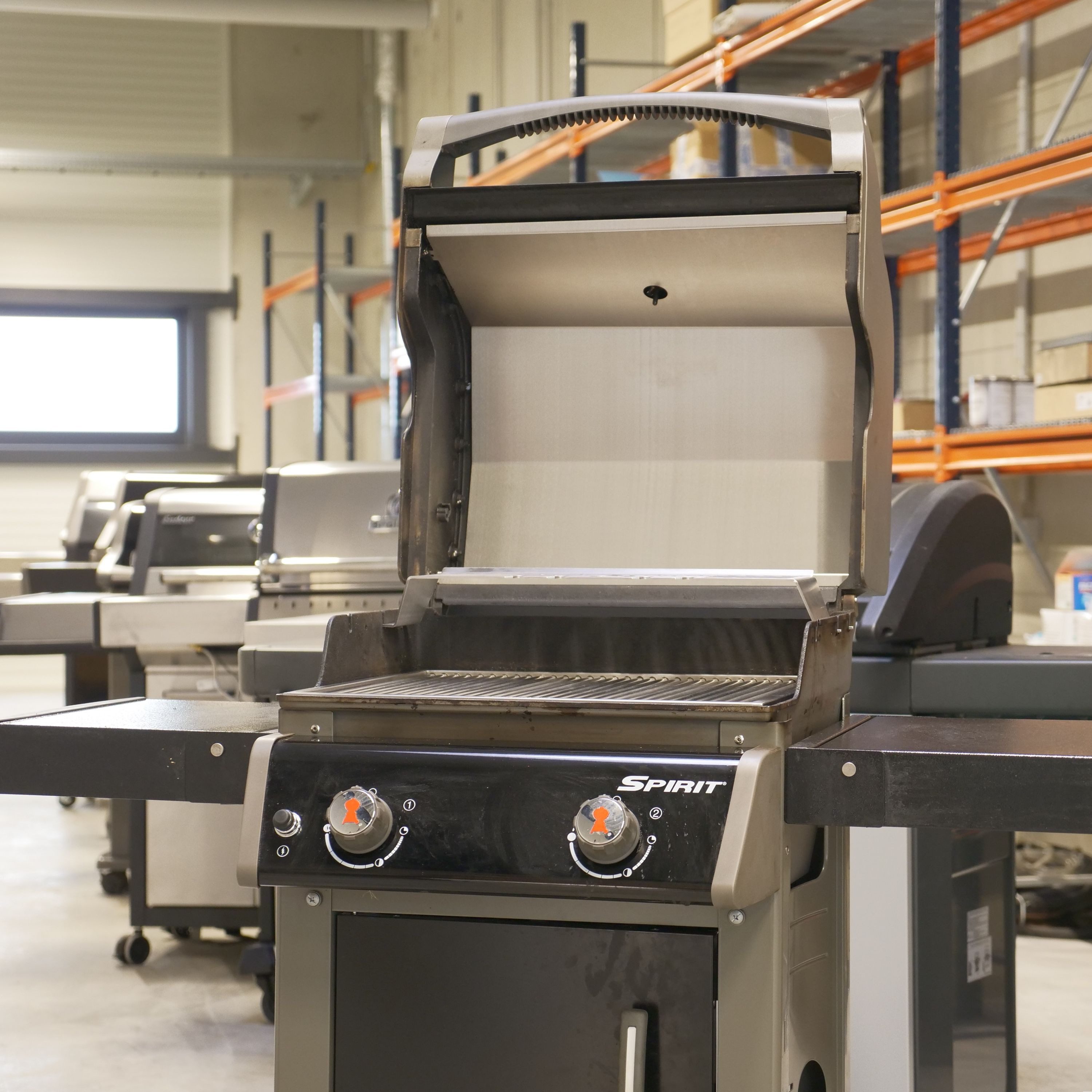 Grillrost.com BBQ Grillrost BBQ Edelstahl Hitzeschild/doppelte Wandung Weber Spirit 200, Made in Germany