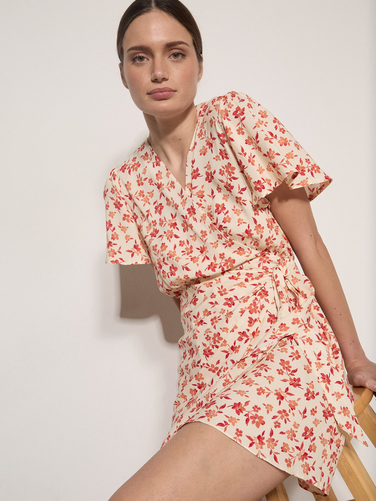 Apricot Minikleid Wickel-Minikleid (mit Stoffgürtel) Druck