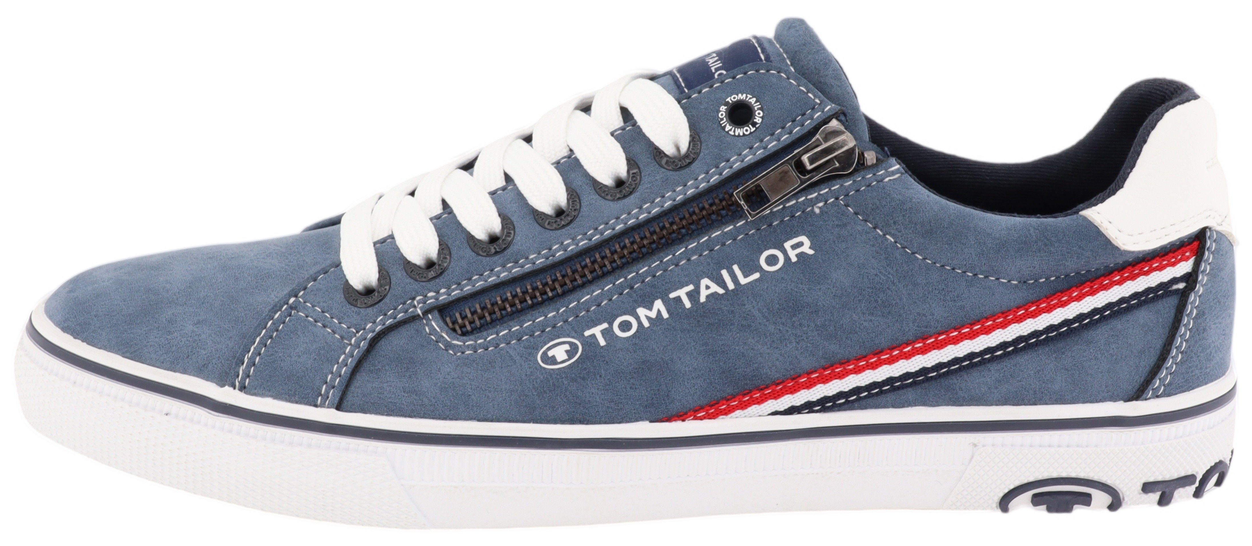 Sneaker TOM TAILOR jeansblau Ferse Kontrastbesatz an der mit
