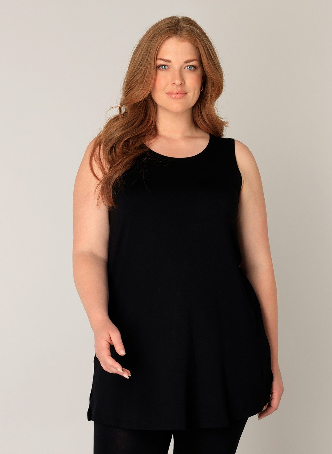 Base Level Curvy Longshirt ABBIGALE ärmellos, seitlich geschlitzt günstig online kaufen