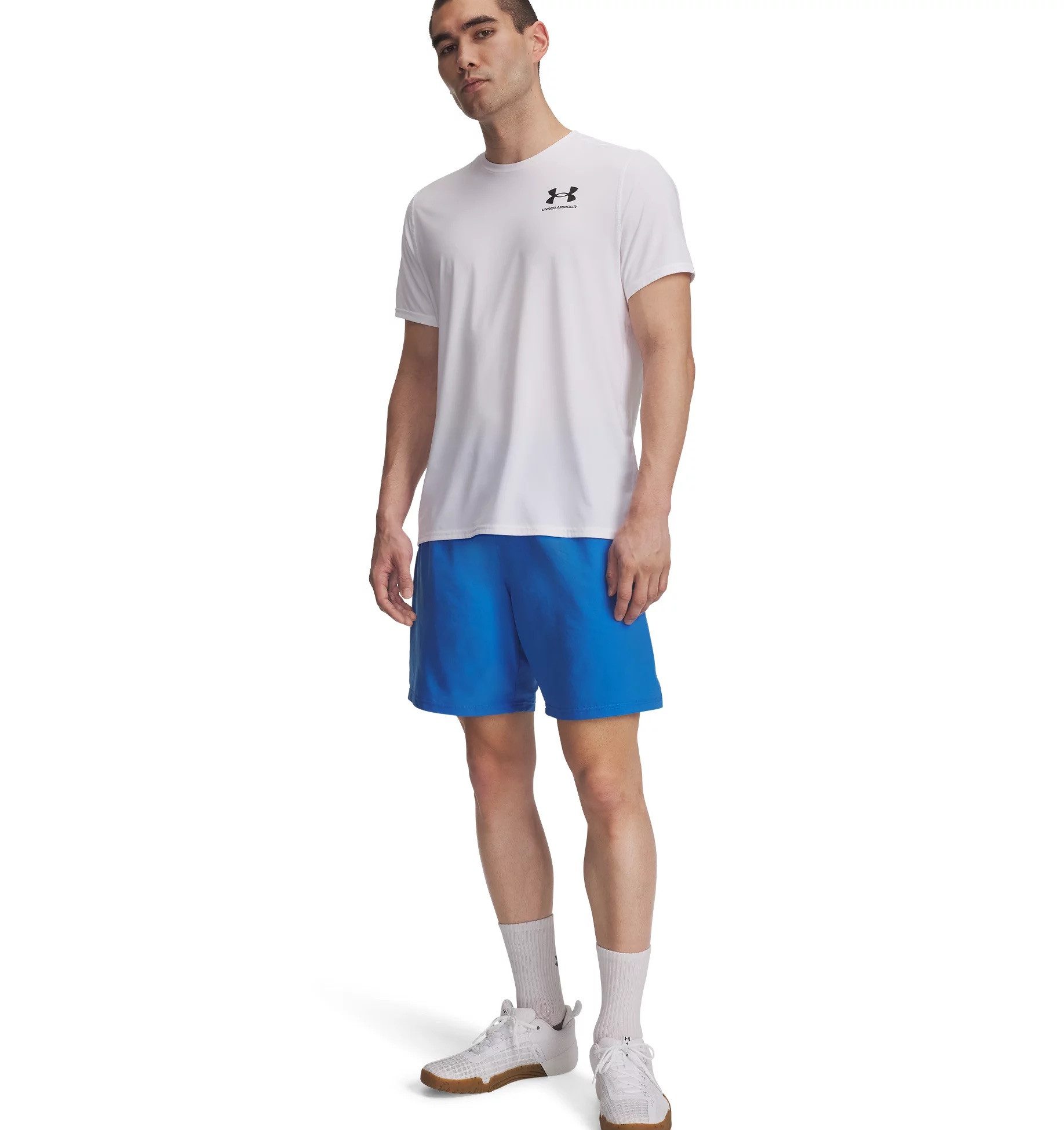 Under Armour® Shorts UA TECH WOVEN WORDMARK SHORT mit Eingrifftaschen, pflegeleicht, normale Leibhöhe, gerade Beinform