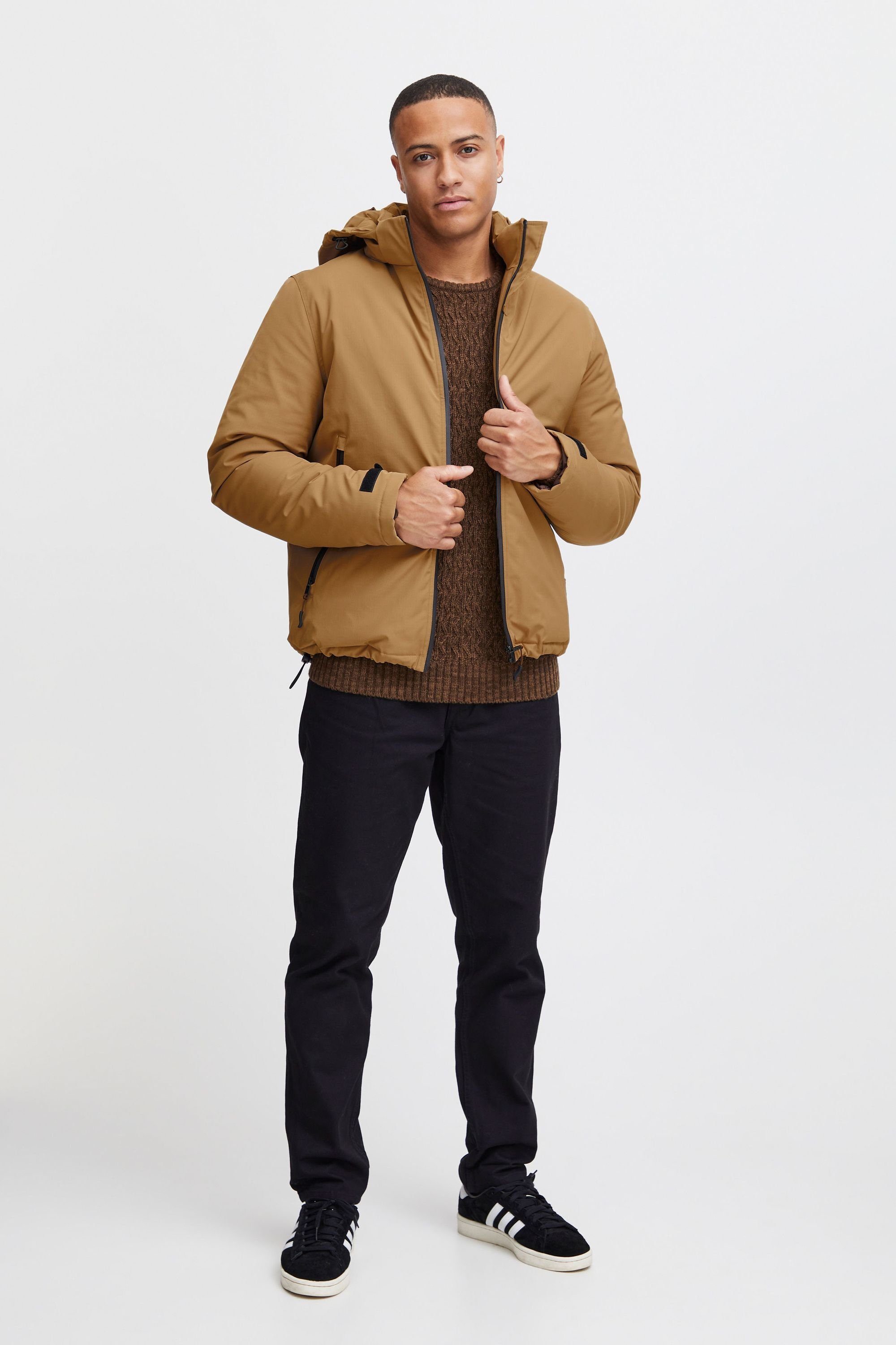 Blend Winterjacke BHOuterwear (1-St) Wärmende Basic Winterjacke mit Reißverschluss