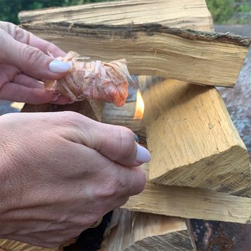 Zündmaster Anzündkamin Zündmaster (65-tlg), Zündmaster - Anzünder sind hergestellt in Deutschland und bestehen aus Holzwolle und reinem Wachs, daher ist die Verwendung von Zündmaster-Anzünder klimafreundlich und sparsam zugleich – unserer Umwelt zuliebe