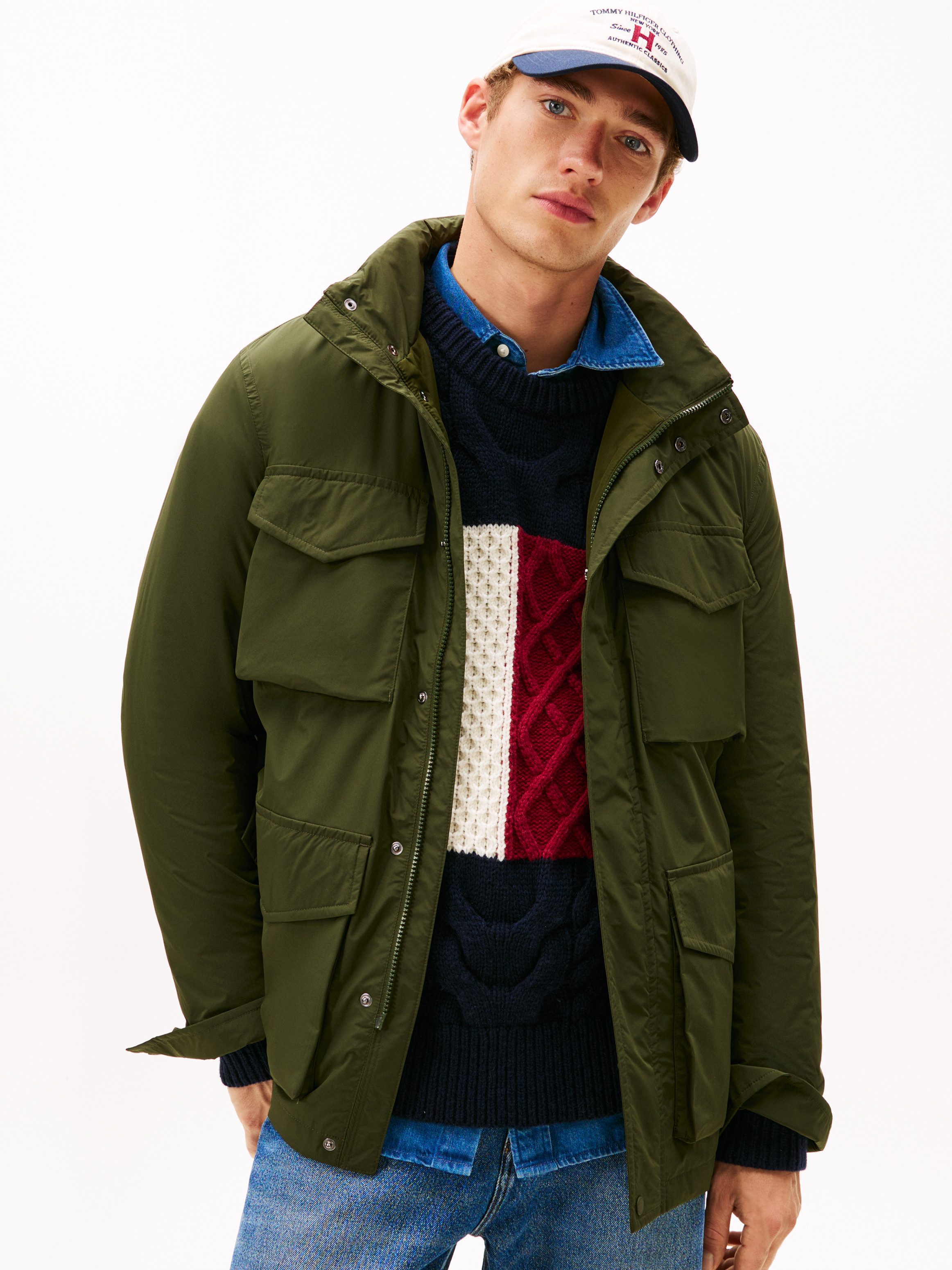 Tommy Hilfiger Fieldjacket LW PACKABLE im Kragen verstaubare Kapuze, normale Passform