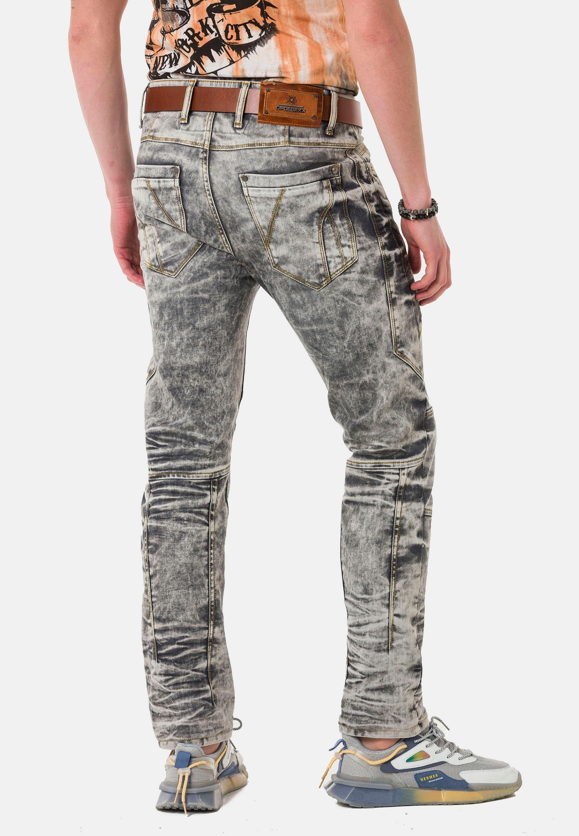 & Straight-Jeans Ziernähten Cipo Baxx breiten mit