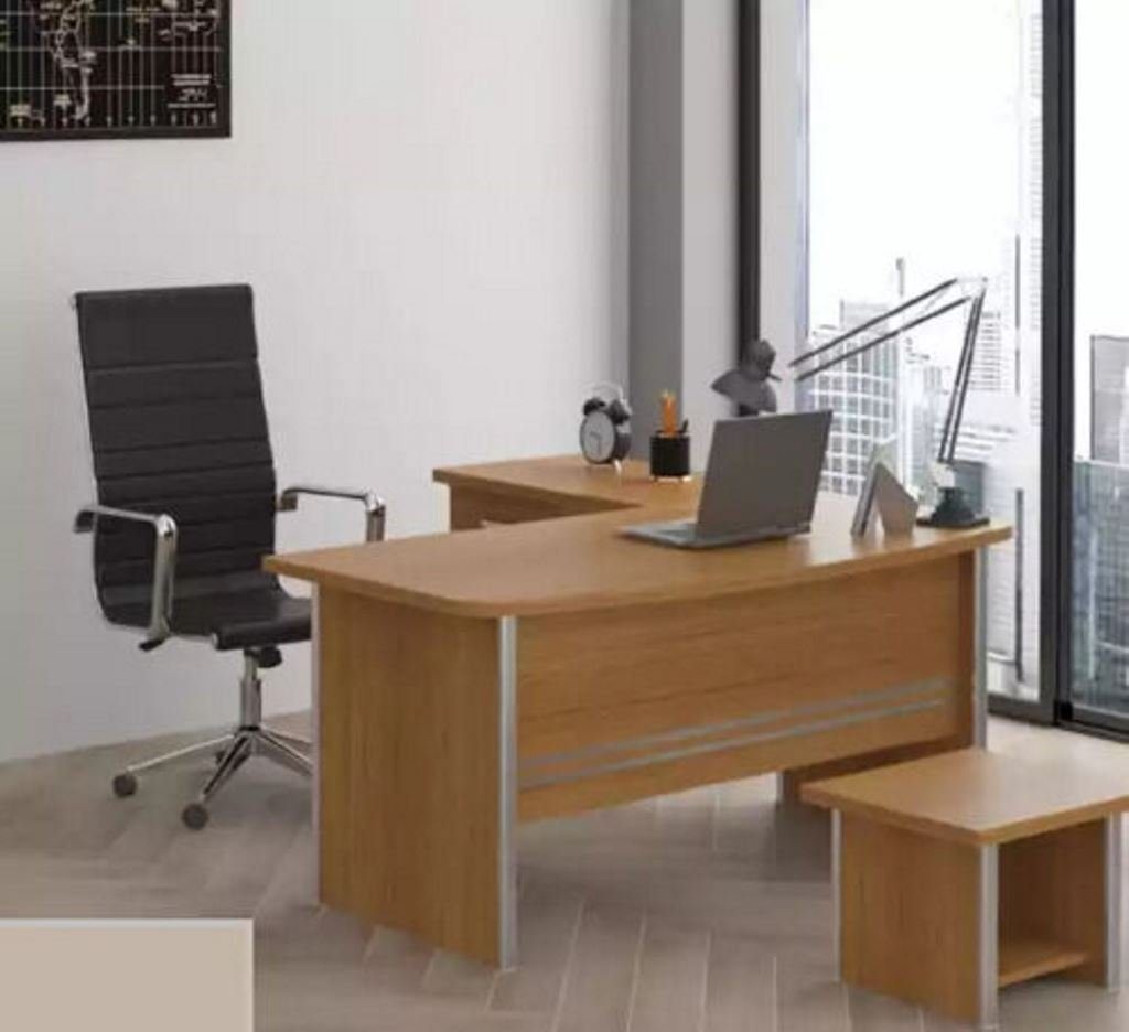 JVmoebel Eckschreibtisch Hellbrauner Eckschreibtisch Büromöbel Luxus Office Einrichtung Design (1-St), Made in Europa