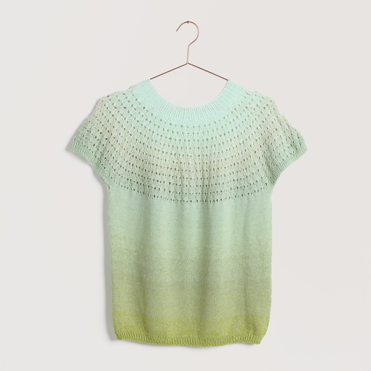 Rico Design Wolle Creative Cotton Dégradé Lucky 8, Farbverlaufsgarn Bobbel Häkelwolle, 800,00 m (Baumwollgarn mit Farbverlauf, Handstrickgarn, Strickwolle, Strickgarn, Baumwollmischgarn Baumwolle Polyacryl), mit Strickanleitung und Häkelanleitung zum download