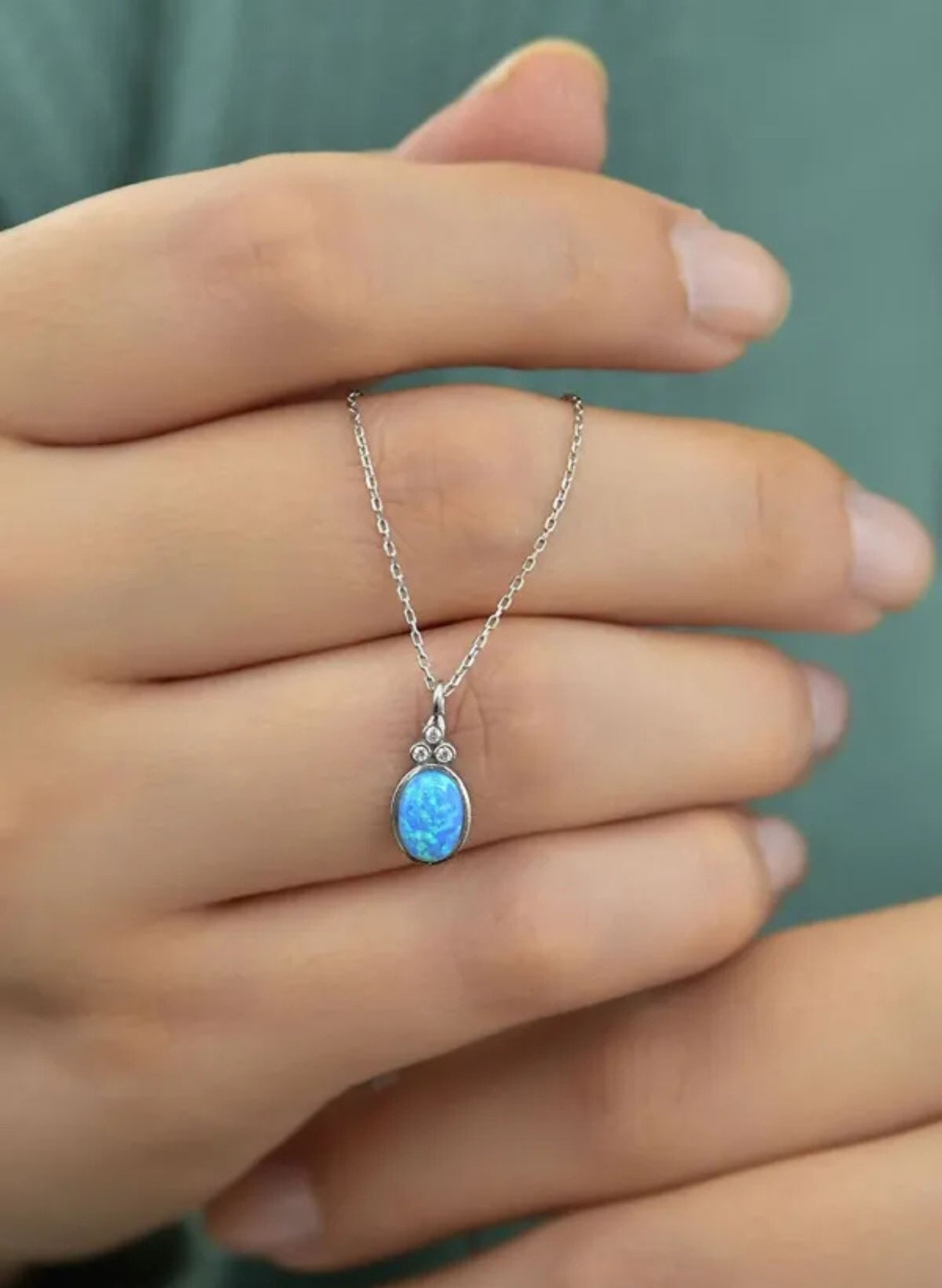 Einzelstück Charm-Kette Opal Classic Halskette