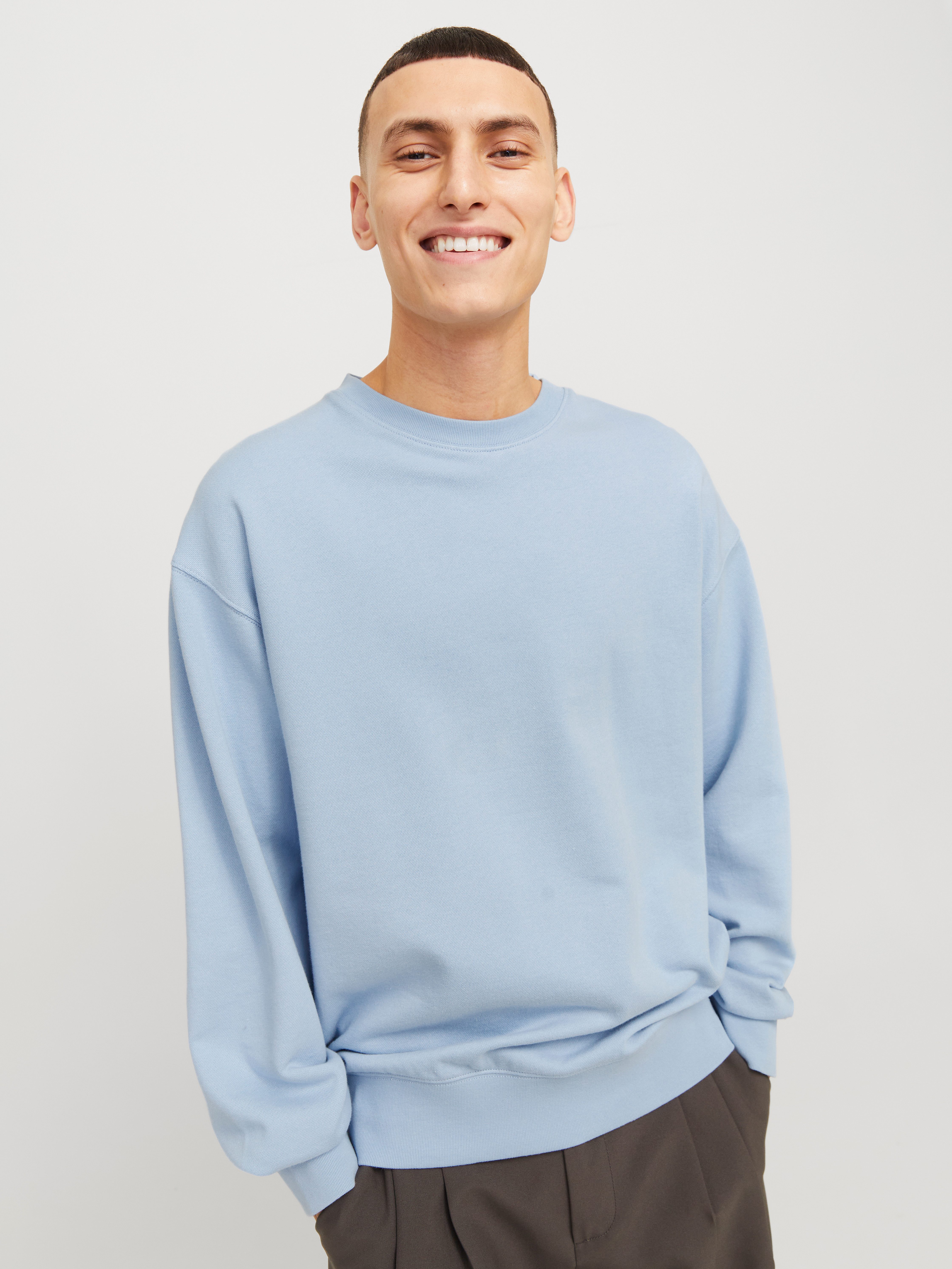 Jack & Jones Sweatshirt JJECHARGE SWEAT CREW NECK NOOS mit Rippbündchen günstig online kaufen