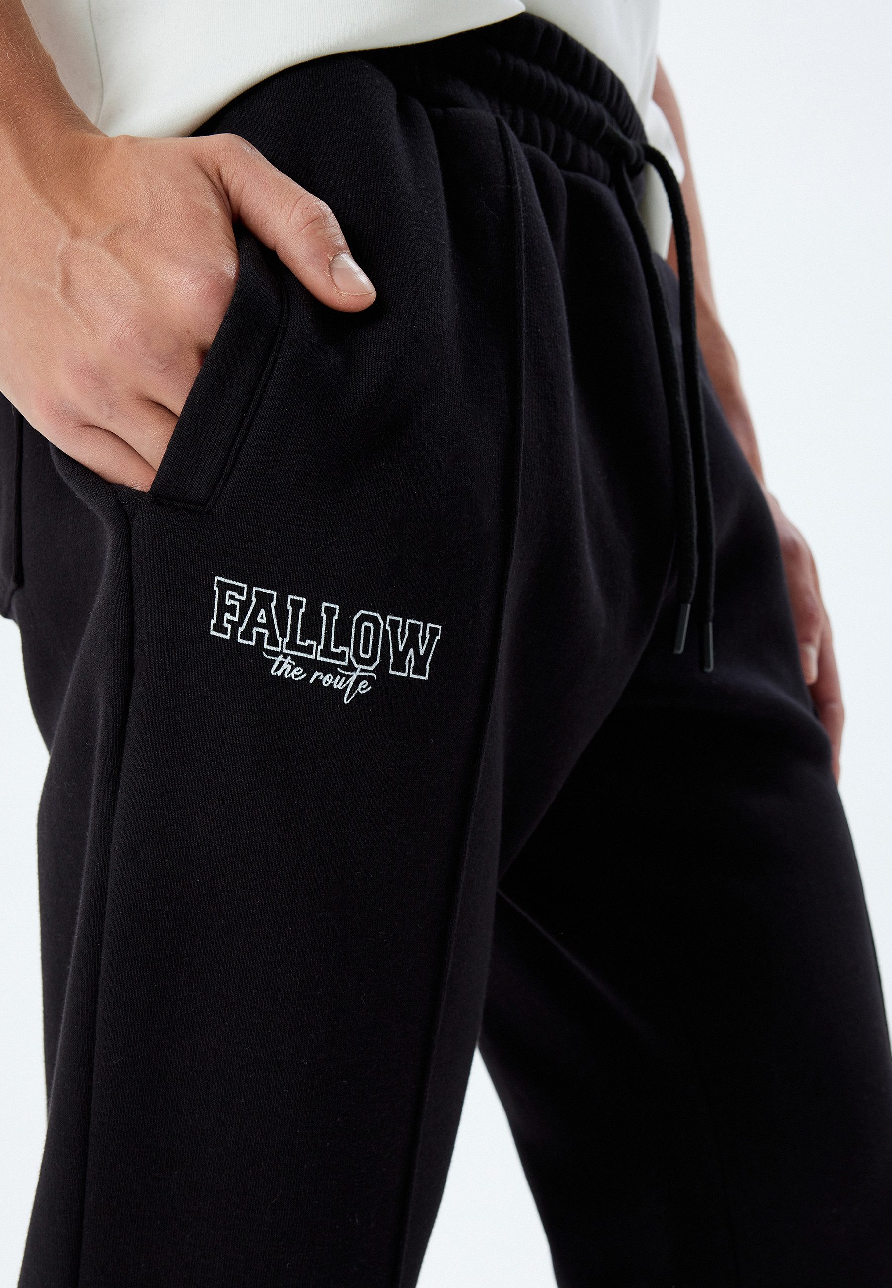 Koton Sweathose Jogger Mit Aufdruck