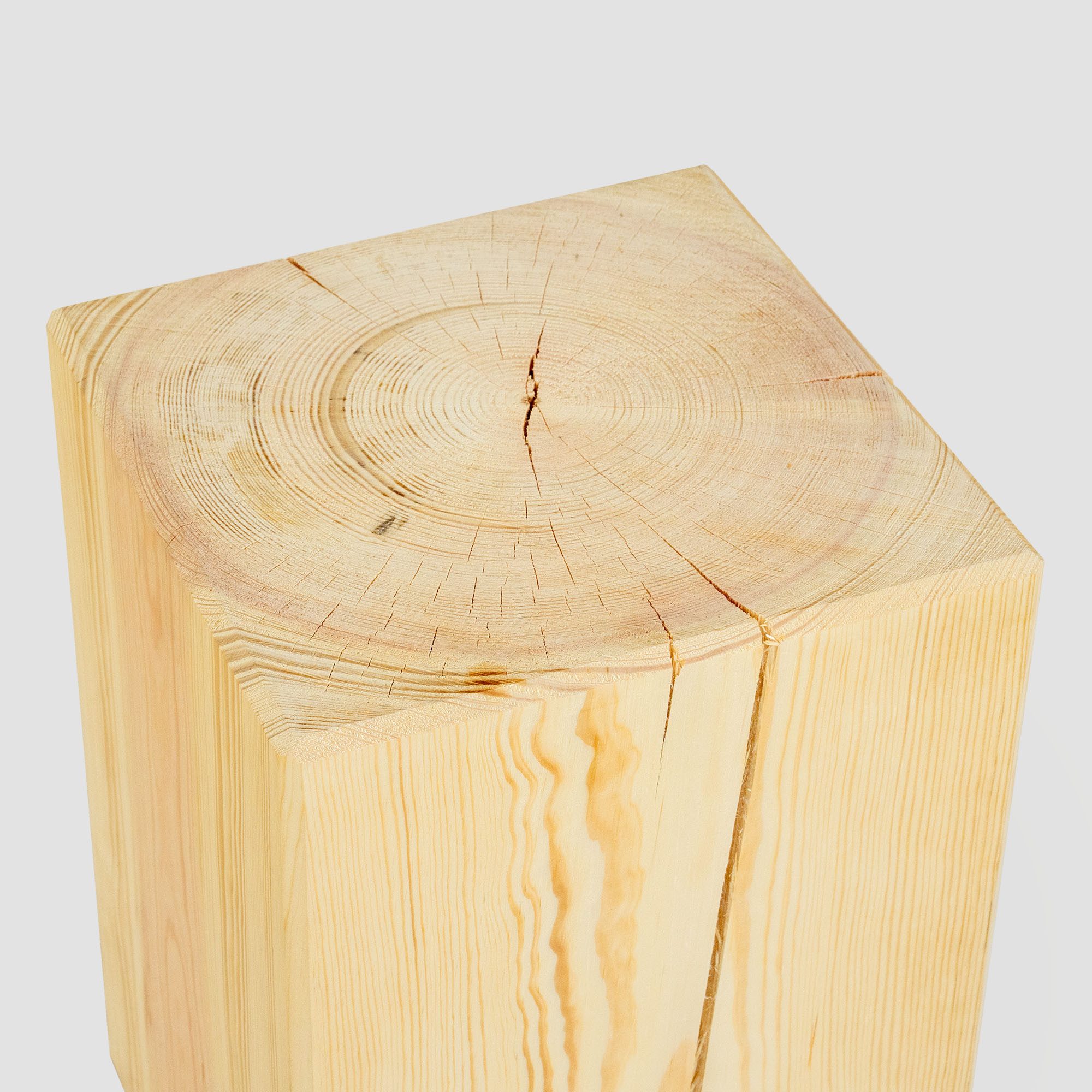 WOMONY Baumbank / Massivholzblock Kiefer, gehobelt, 30 x 30 x 45 cm