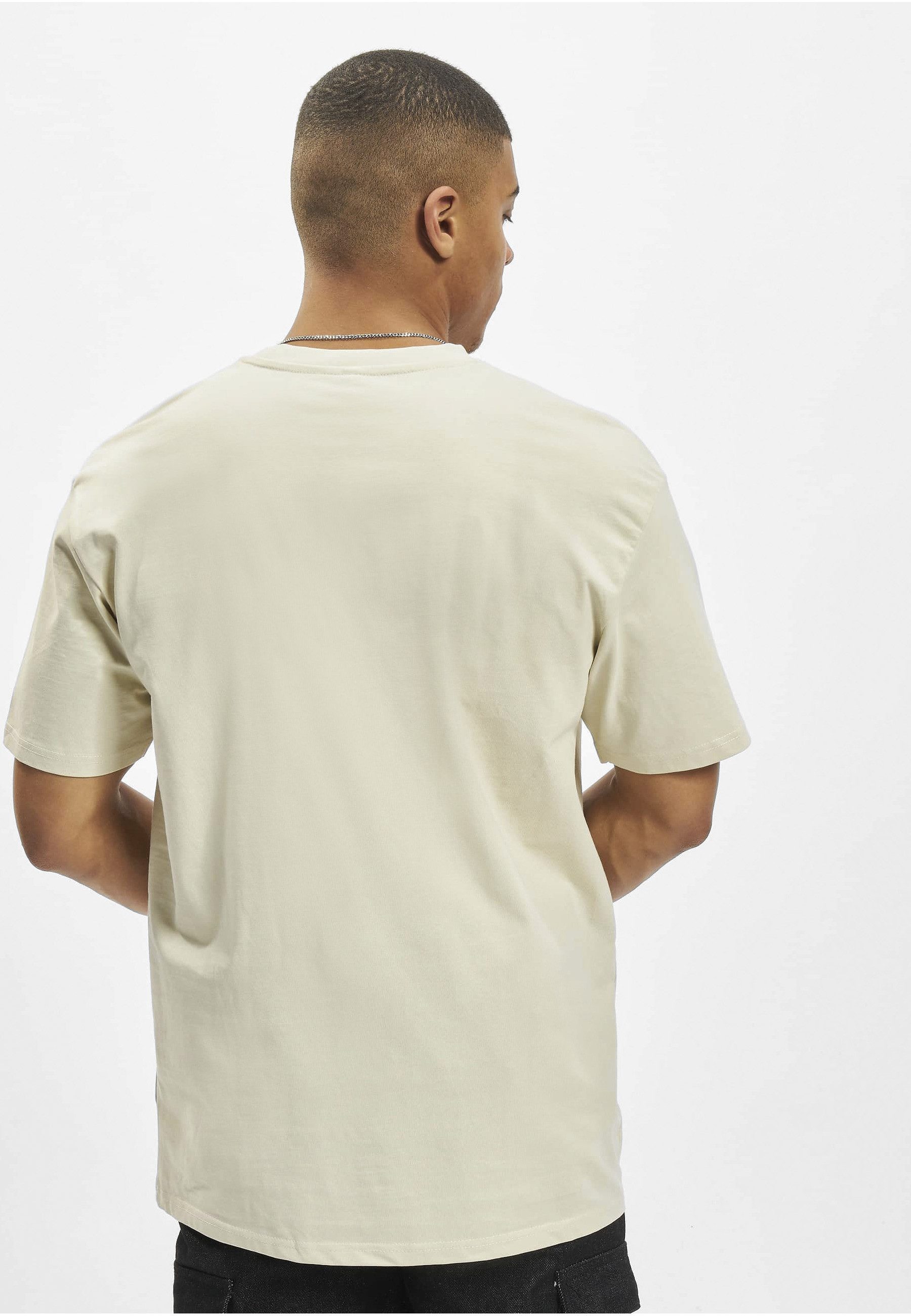 Upscale by Mister Tee Kurzarmshirt Upscale by Mister Tee Herren Pray Painting Oversize Tee (1-tlg)