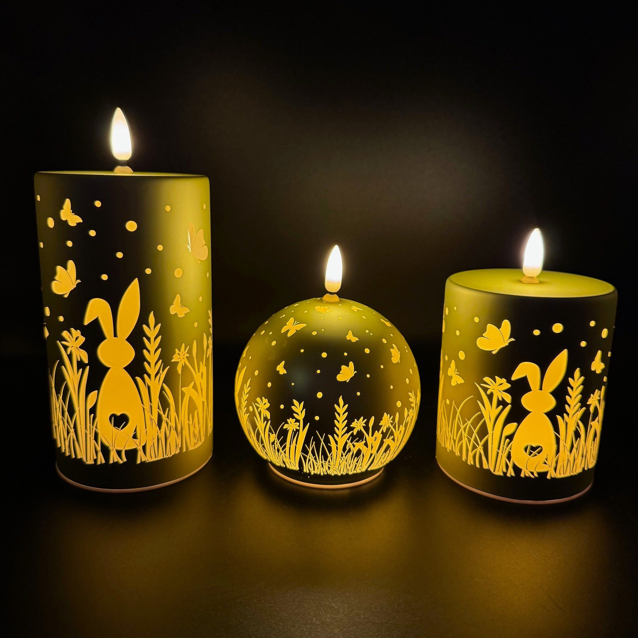 LED-Kerze 3 LED Kerzen aus Glas mit Blumen, Schmetterlingen & Hasen - Osterdeko