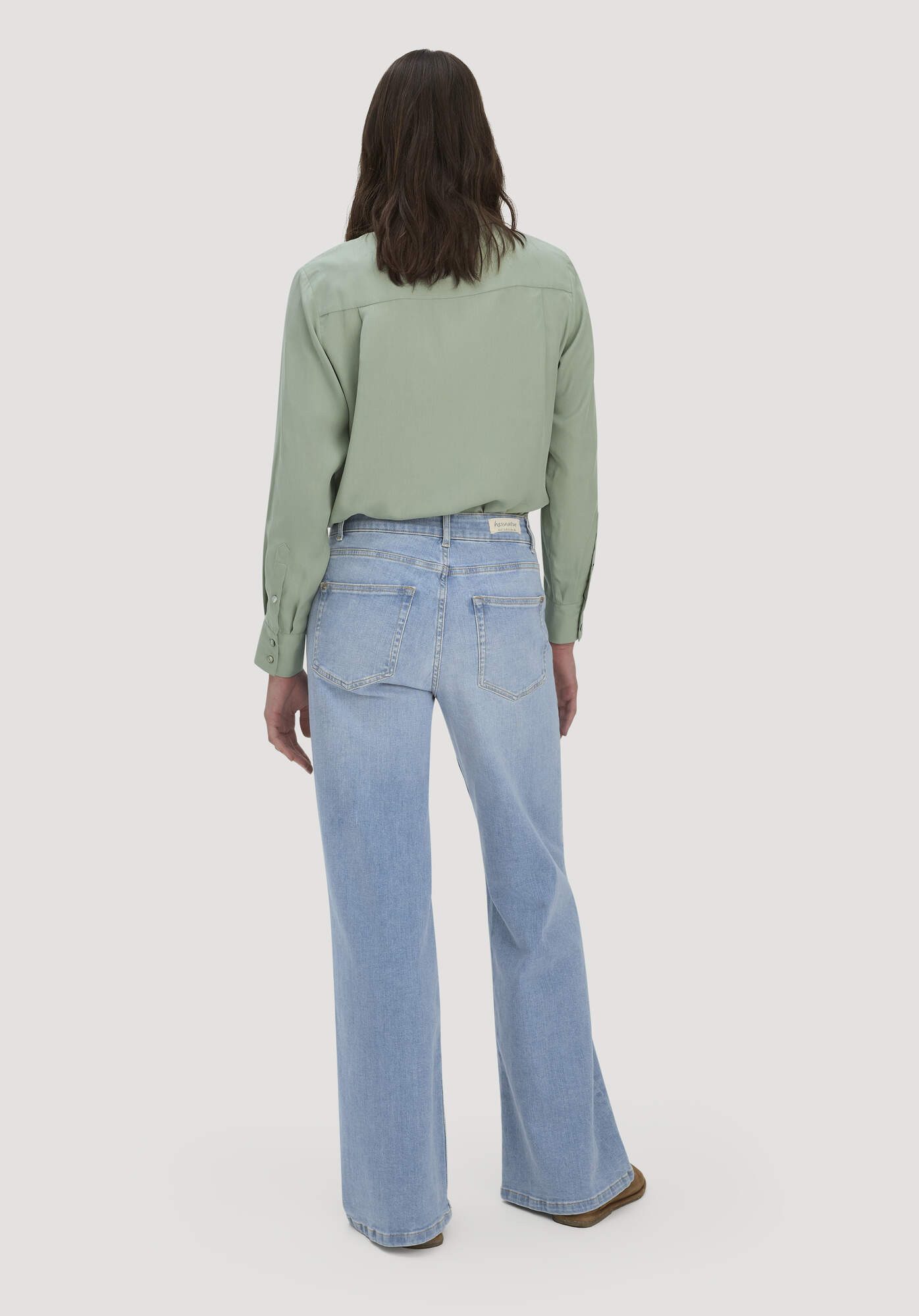 Hessnatur Bequeme Jeans ALVA High Rise Wide Leg aus Bio-Denim (1-tlg) ALVA High Rise Wide Leg aus Bio-Denim