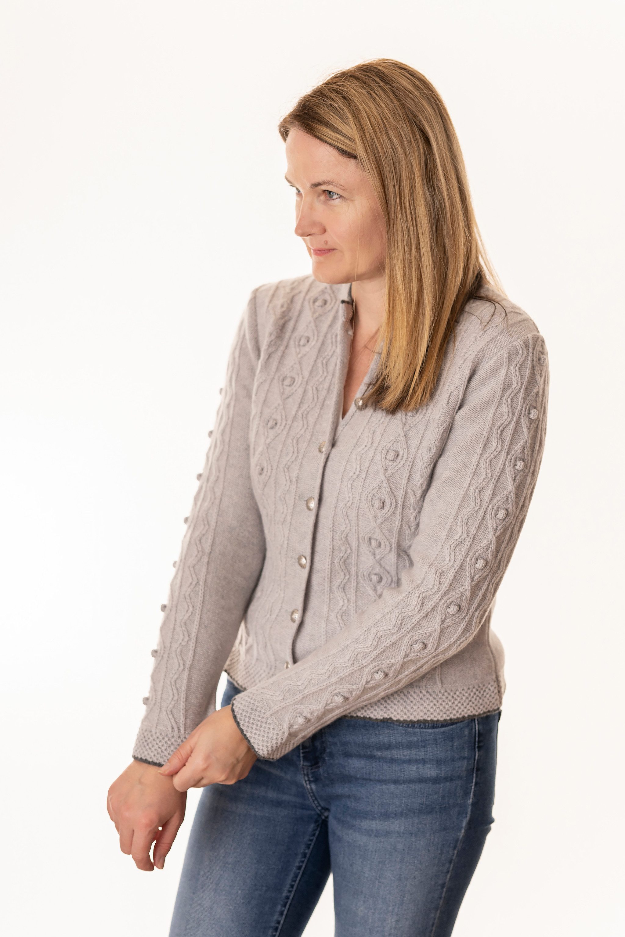 Pezzo D'oro Trachtenstrickjacke Trachtenstrickjacke Merinowolle in hellgrau/schiefer Noppenmuster