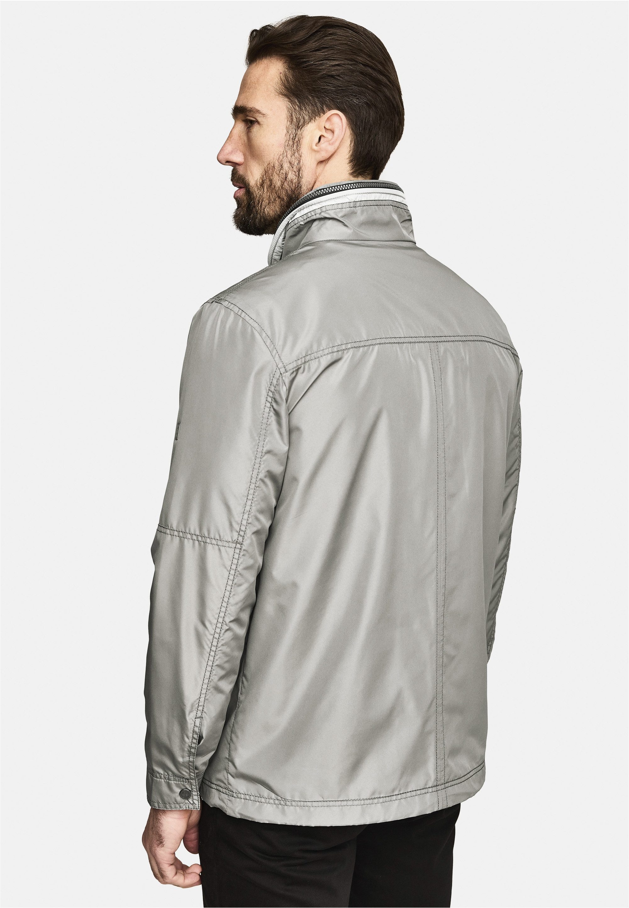 Cabano Outdoorjacke Ultralight (1-St) mit verstellbaren Ärmelabschlüssen