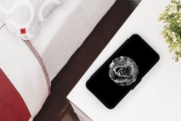 MuchoWow Handyhülle Blumen - Rose - Schwarz - Weiß - Botanisch, Handyhülle Telefonhülle Apple iPhone 13 Mini