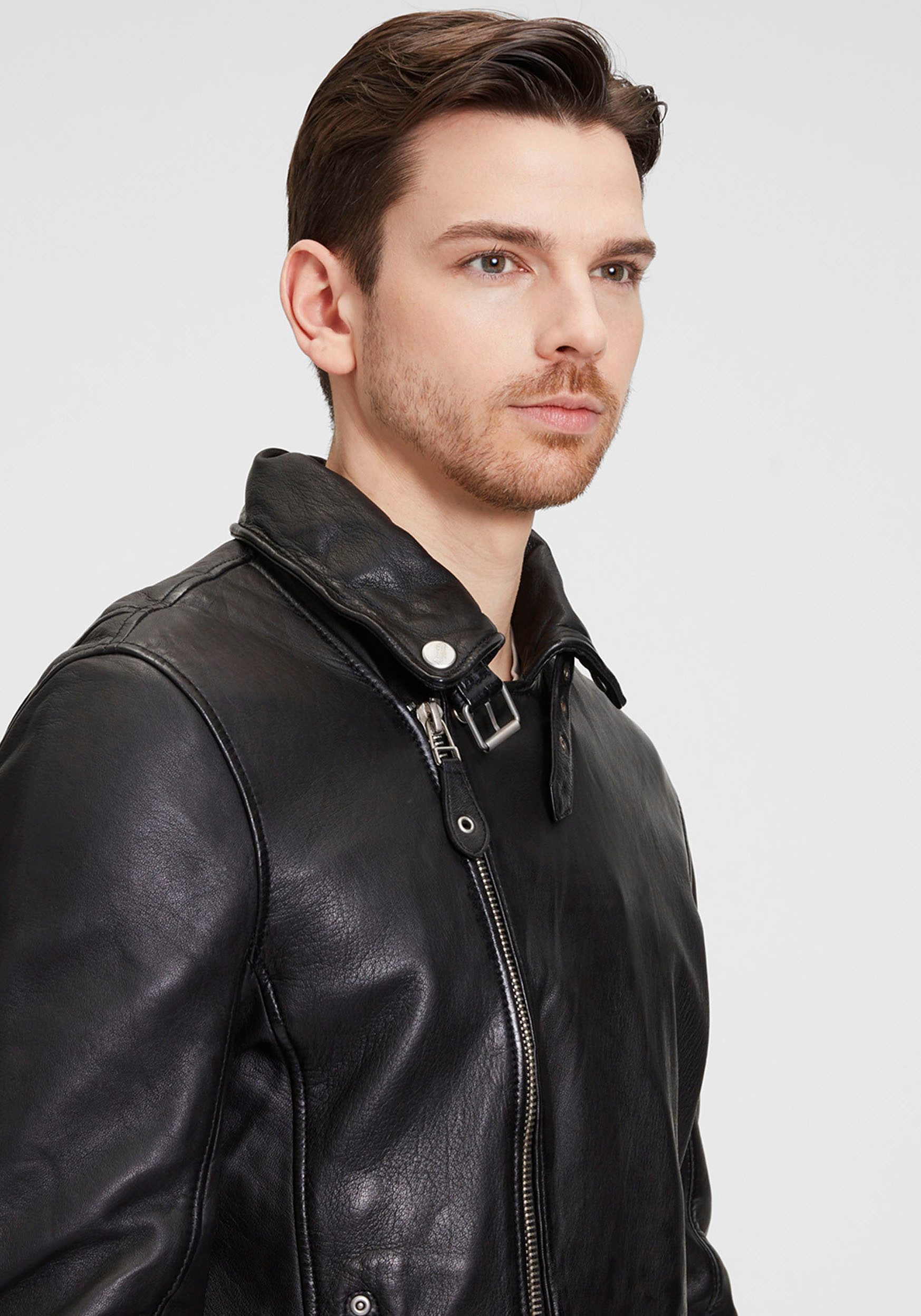 Mauritius Lederjacke Mavric SF NSLV im Biker-Style, asymetrischer Reißverschluss, Nieten