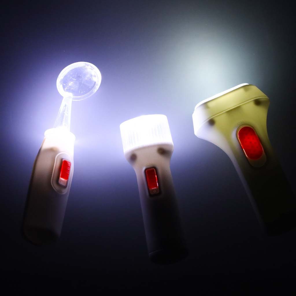 Ikonka Spielzeug-Arztkoffer Arzt Spielstation Medizinische Spielstation Licht, Sound & 22 Teilen, (Arzt- und Spielset Kinder mit Licht- und Soundeffekten für kreatives Spiel, Big Doctor Play Set – mobile medizinische Station mit 22 Zubehörteilen)
