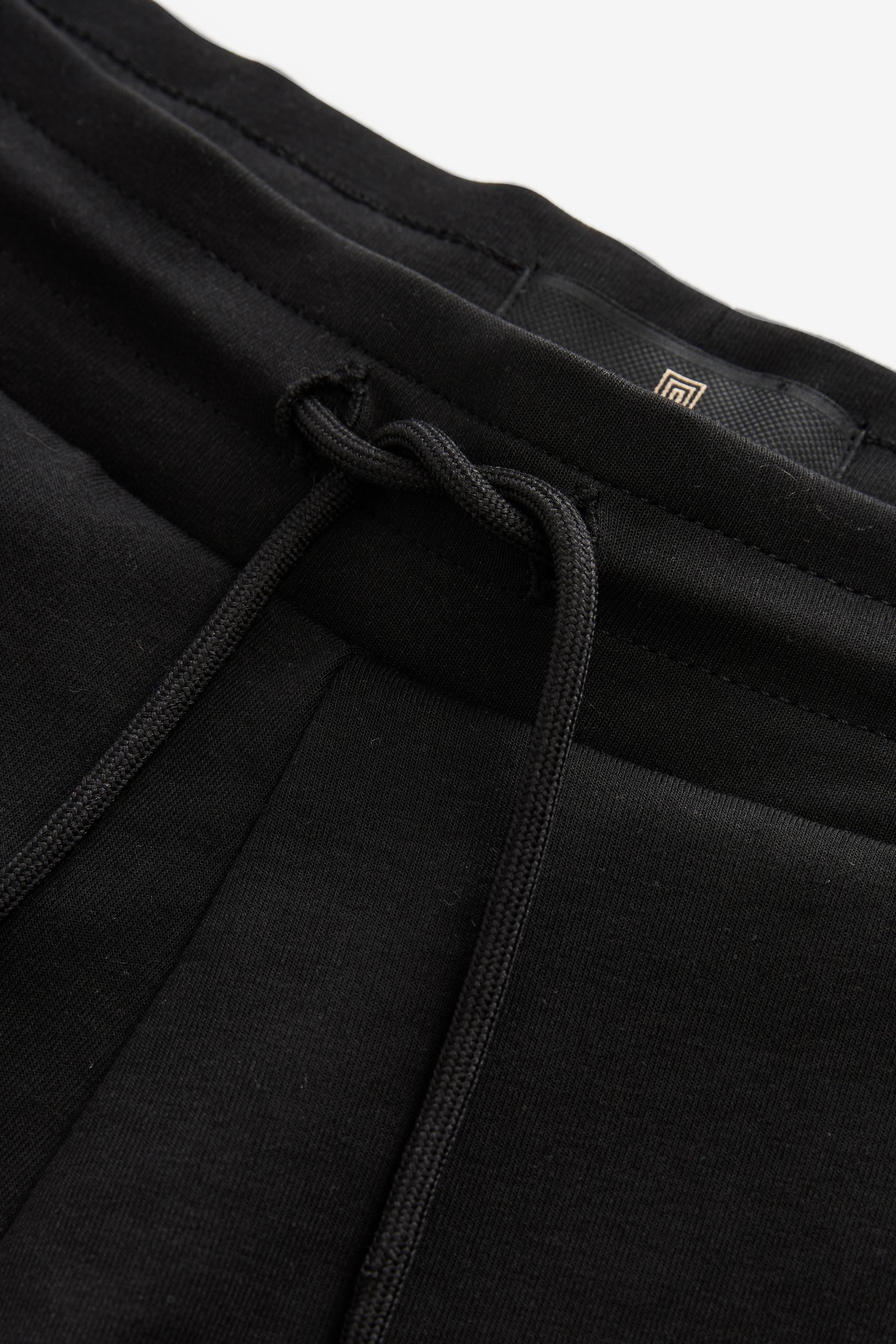 Next Sweatshorts Straight Fit Jersey-Shorts, Reißverschlusstasche (1-tlg)