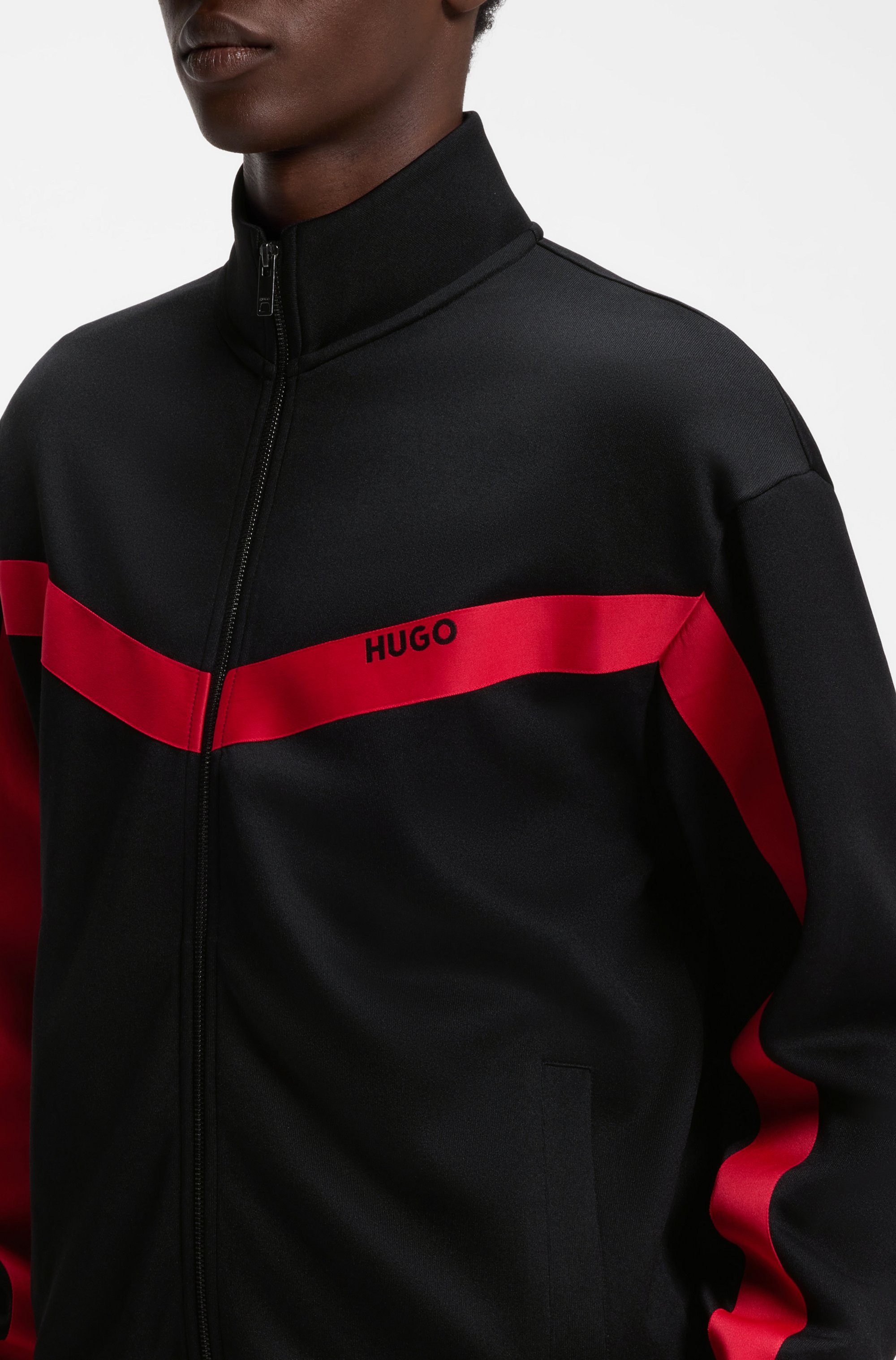 HUGO Sweatjacke Darti Stehkragen, Relaxed Fit, Logo-Tape