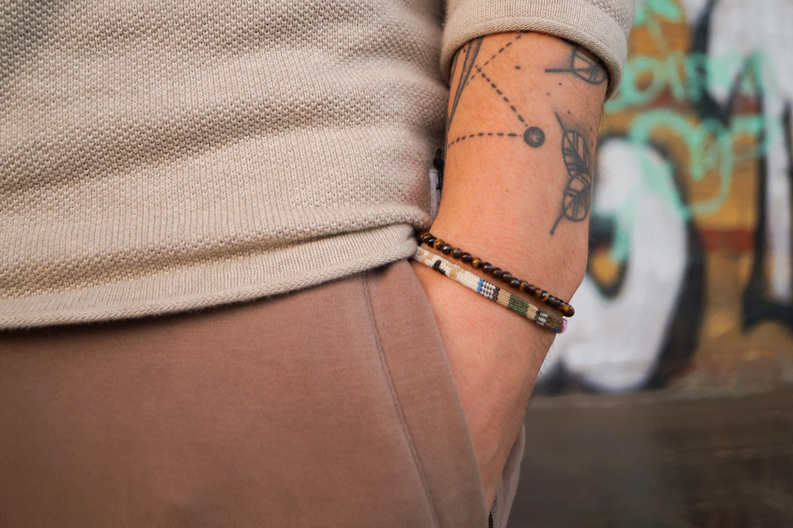 Made by Nami Armband Set 2x Surfer Armband Herren & Damen Tigerauge Perlenarmband Boho Armband (2), Festival Schmuck Hippie Herren Armband Sommer