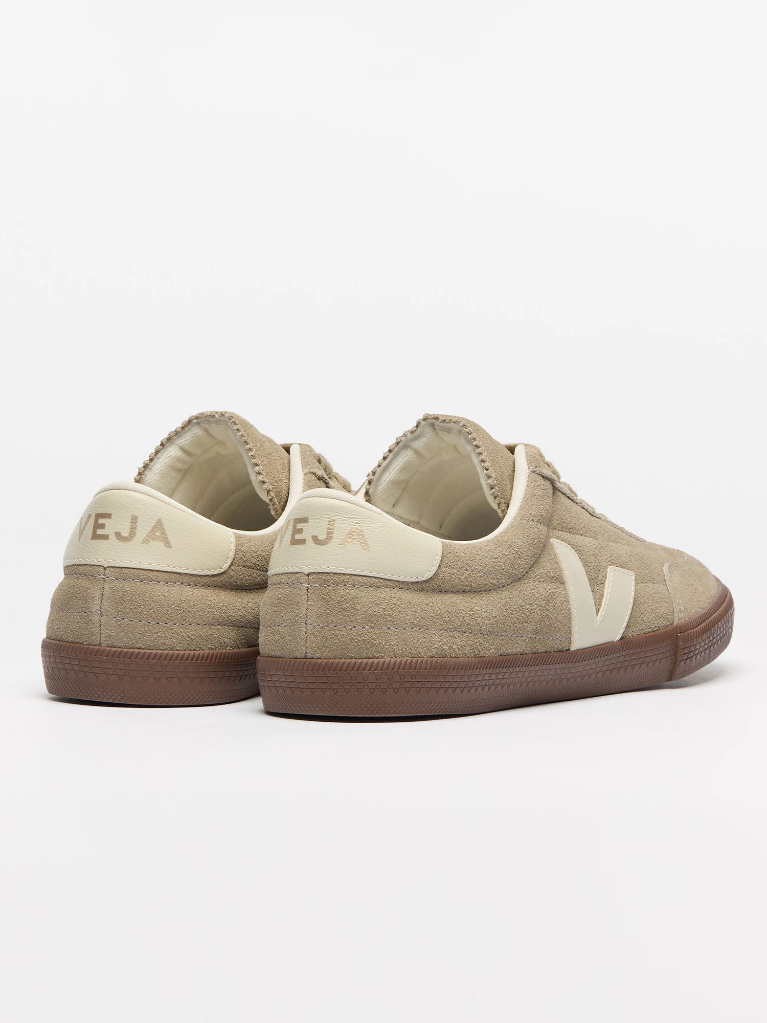 VEJA Panenka Suede Men Sneaker