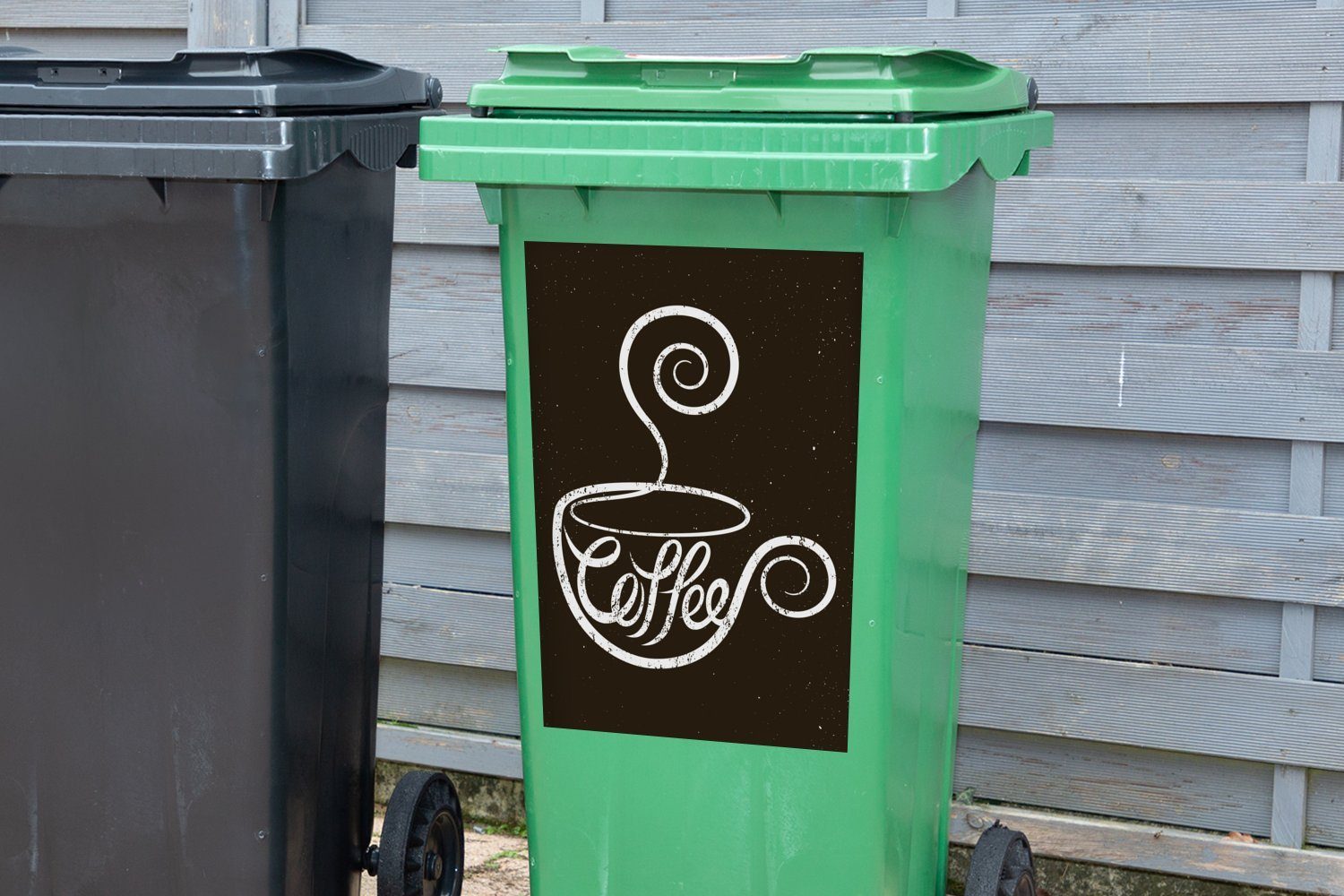 Wandsticker MuchoWow (1 St), Sprichwörter - Abfalbehälter - Mülltonne, Kreidetafel - - Mülleimer-aufkleber, Container, Sticker, Retro Kaffee Zitate