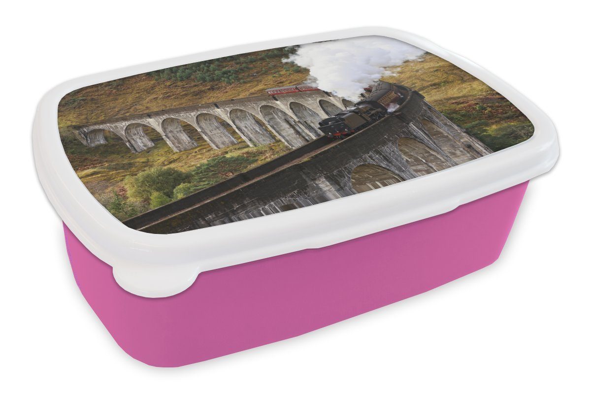 MuchoWow Lunchbox Ein Dampfzug überquert eine Brücke, Kunststoff, (2-tlg), Brotbox für Erwachsene, Brotdose Kinder, Snackbox, Mädchen, Kunststoff rosa