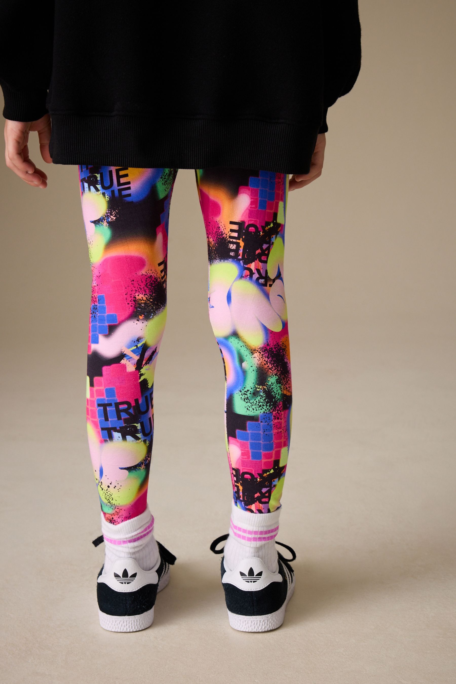 Next Top & Leggings Sweatshirt und Leggings im Set (2-tlg) – Bild 2 von 4