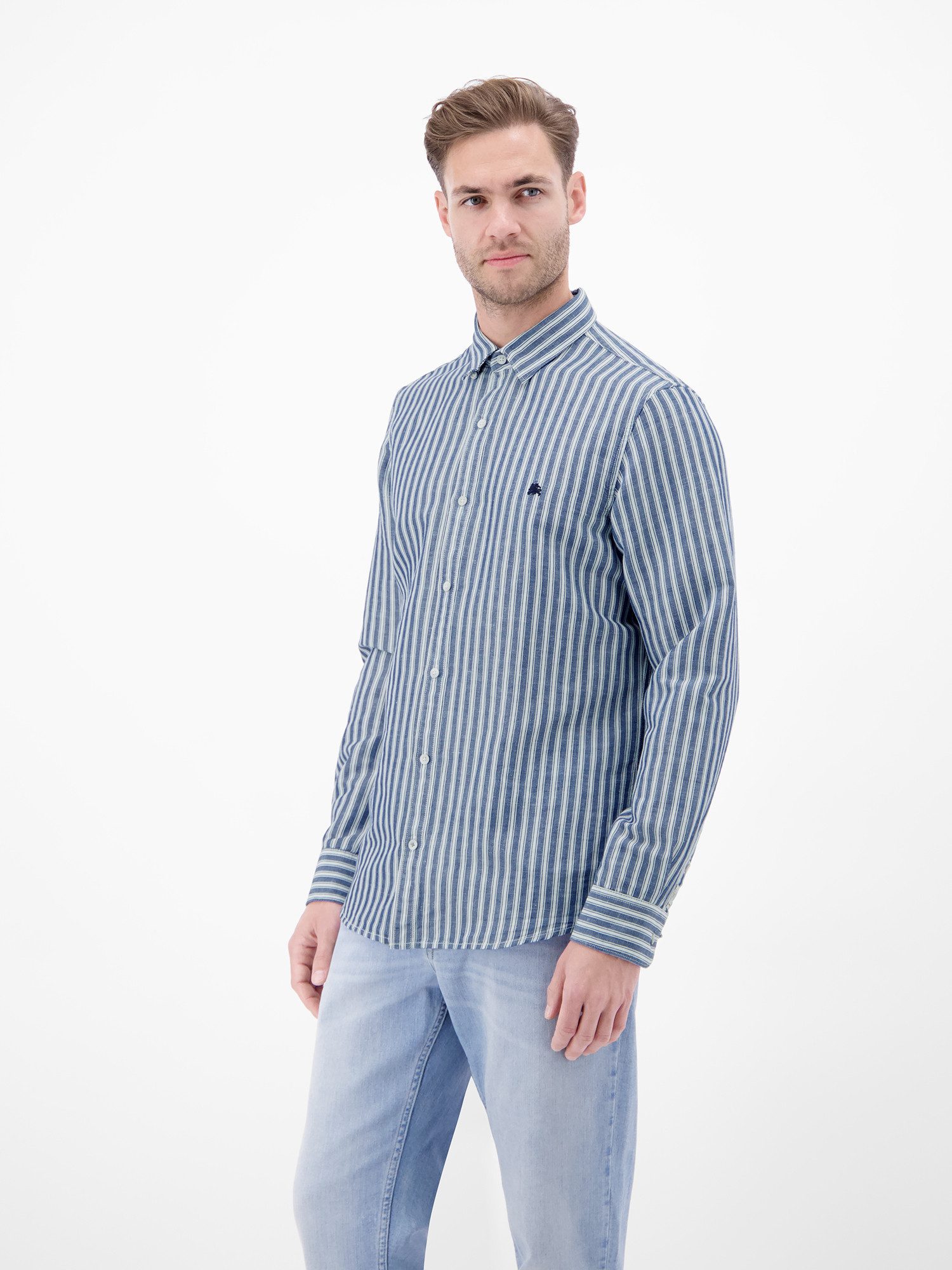 LERROS Leinenhemd Gestreiftes Langarmhemd aus Leinen-Baumwoll-Mix Gestreift, 55% Leinen, 45% Baumwolle, Button‑down, 2‑Knopf