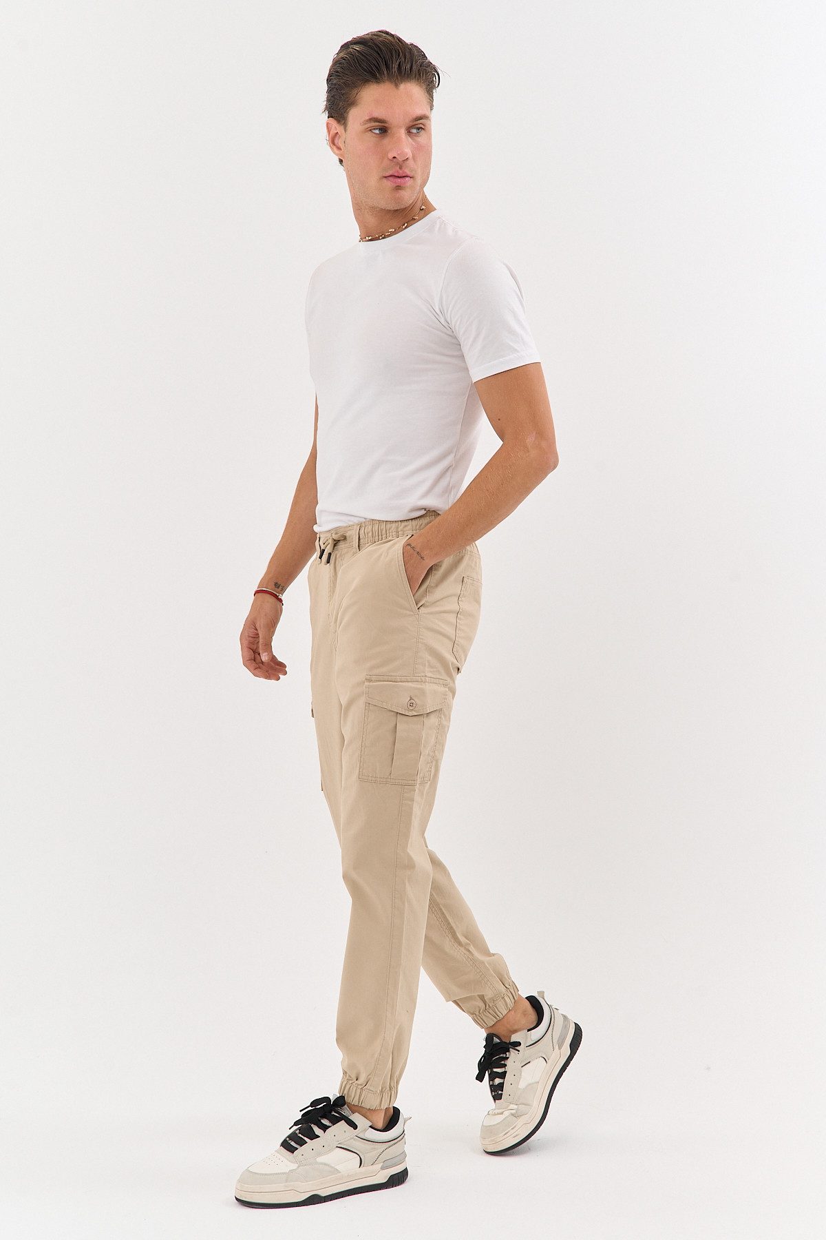 COMEOR Cargohose Herren Stretch Relaxed Fit mit 6 Taschen und Kordelzug Elastischer Beinabschluss, Kordelzug am Bund, Hoher Tragekomfort