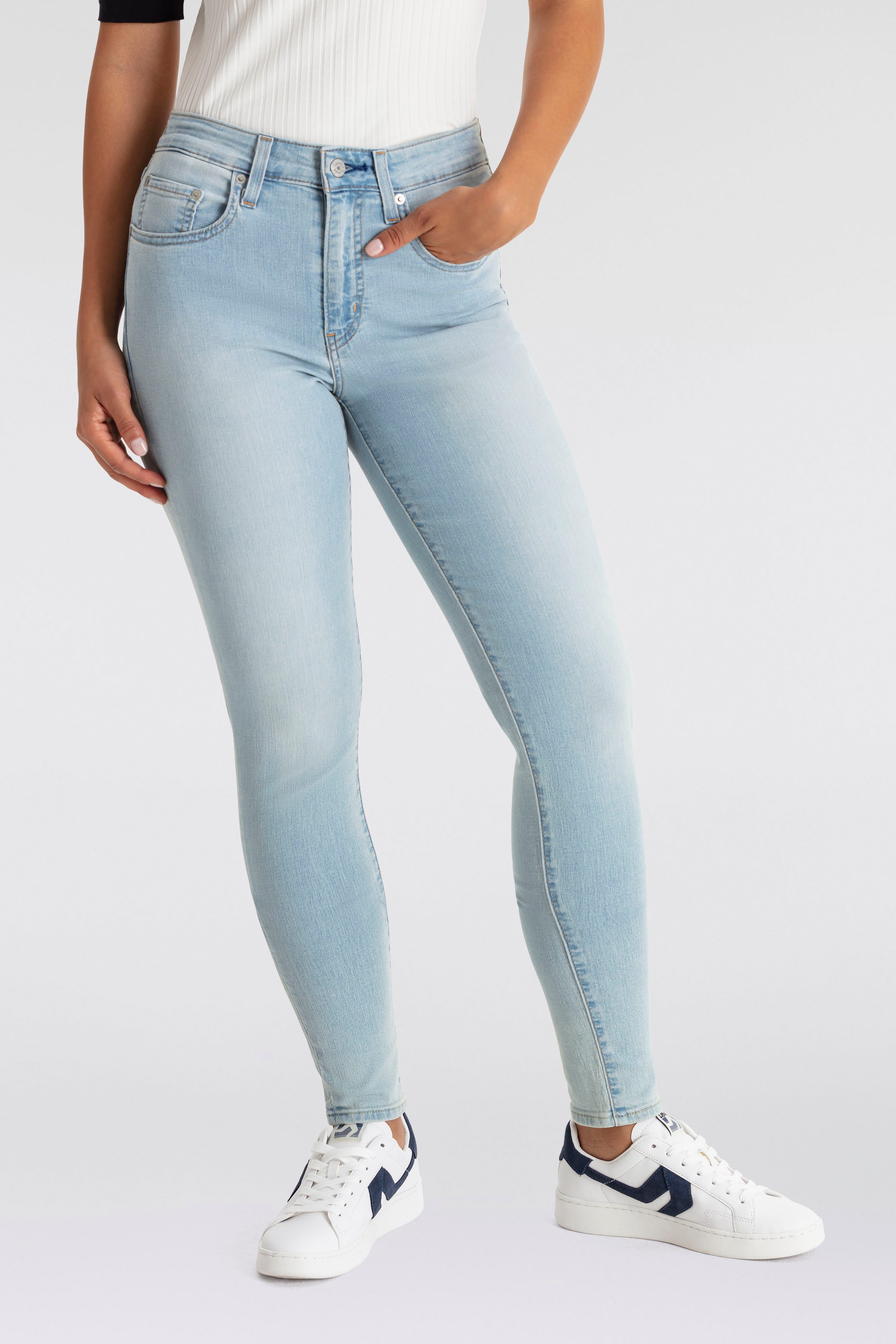 Levi's® Skinny-fit-Jeans 721 High rise skinny mit hohem Bund