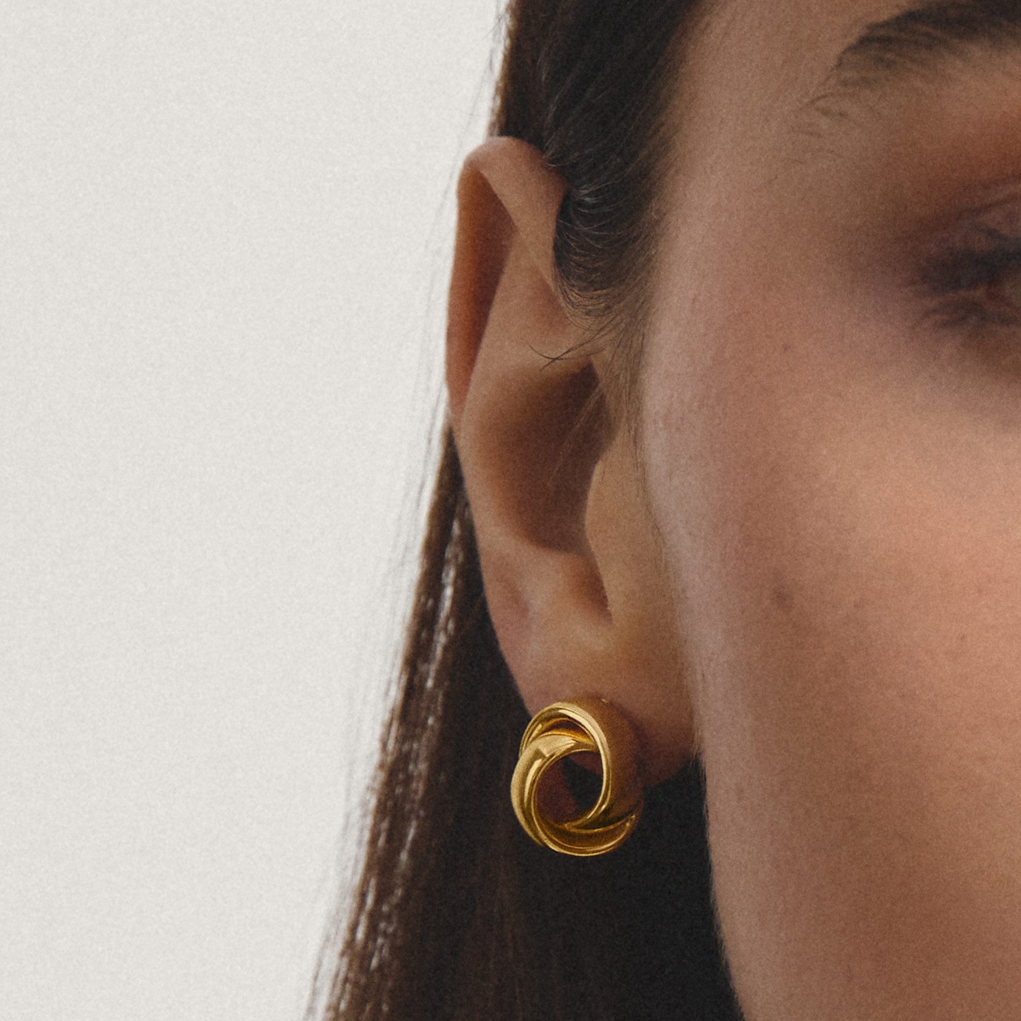 THOMAS SABO Paar Ohrstecker Knotenohrringe gelbgoldfarben