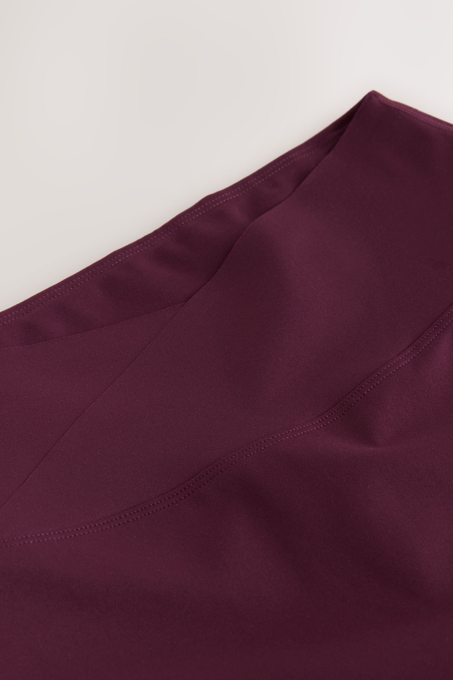 Next Leggings Ulitmate Comfort Hochbundleggings mit X-Frontbund (1-tlg)